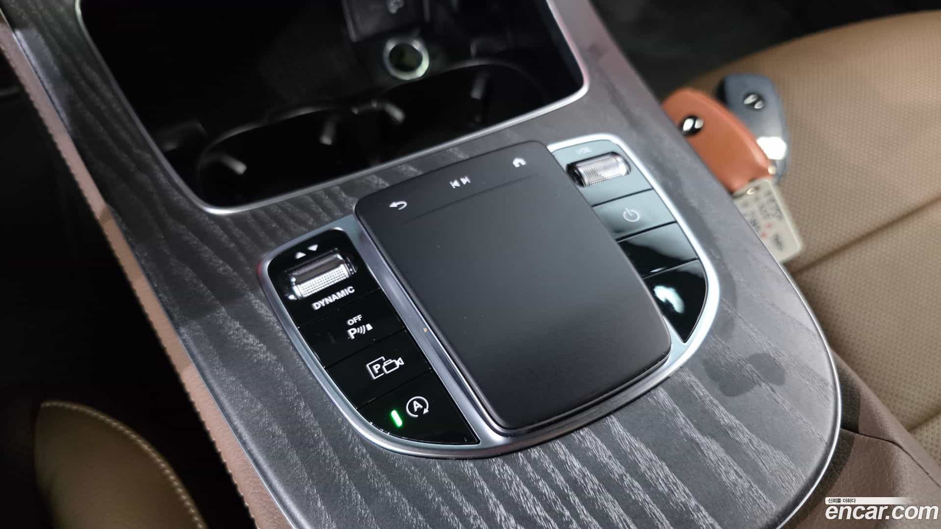 E-Class Mercedes-Benz 2023.3-OPTION-044