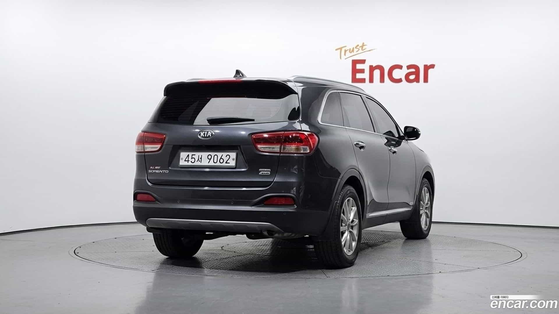 Sorento Kia 2015.1-OUTER-004