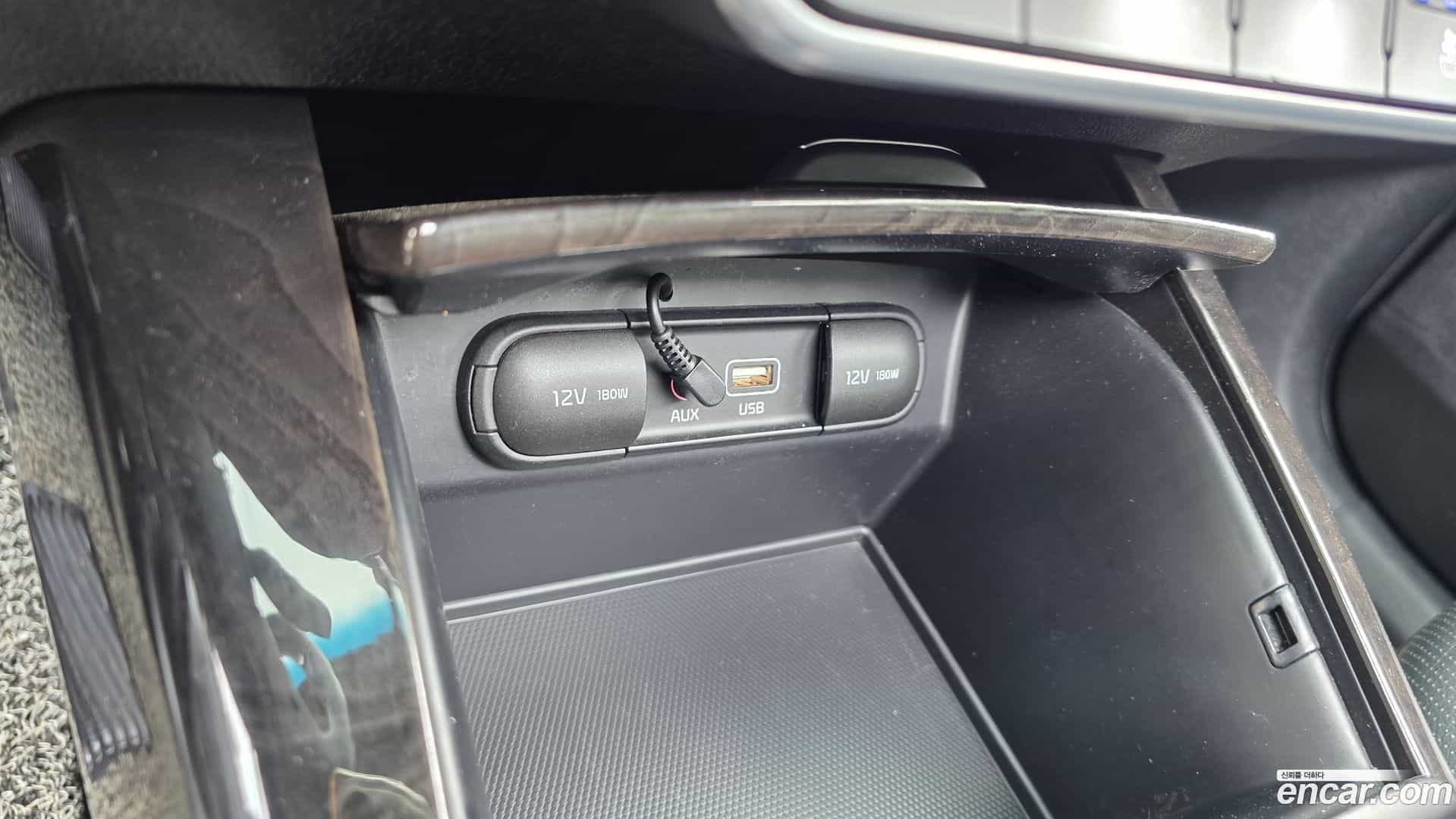 Sorento Kia 2015.1-OPTION-045