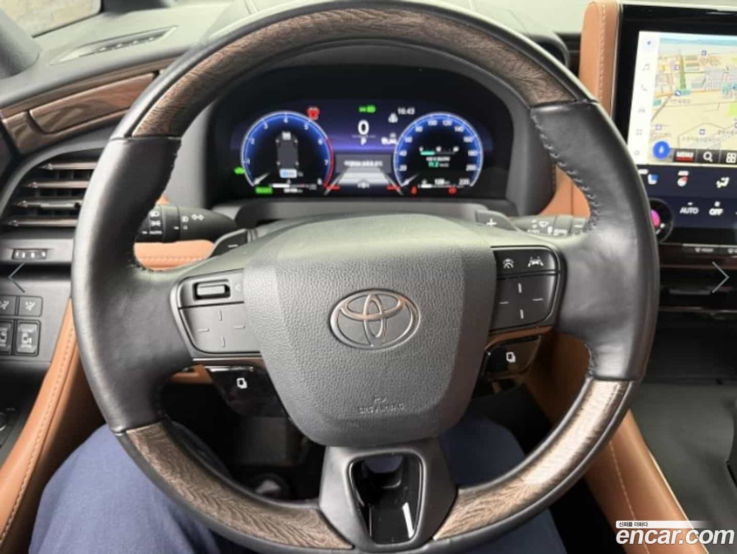 Alphard Toyota 2024.1-OPTION-015