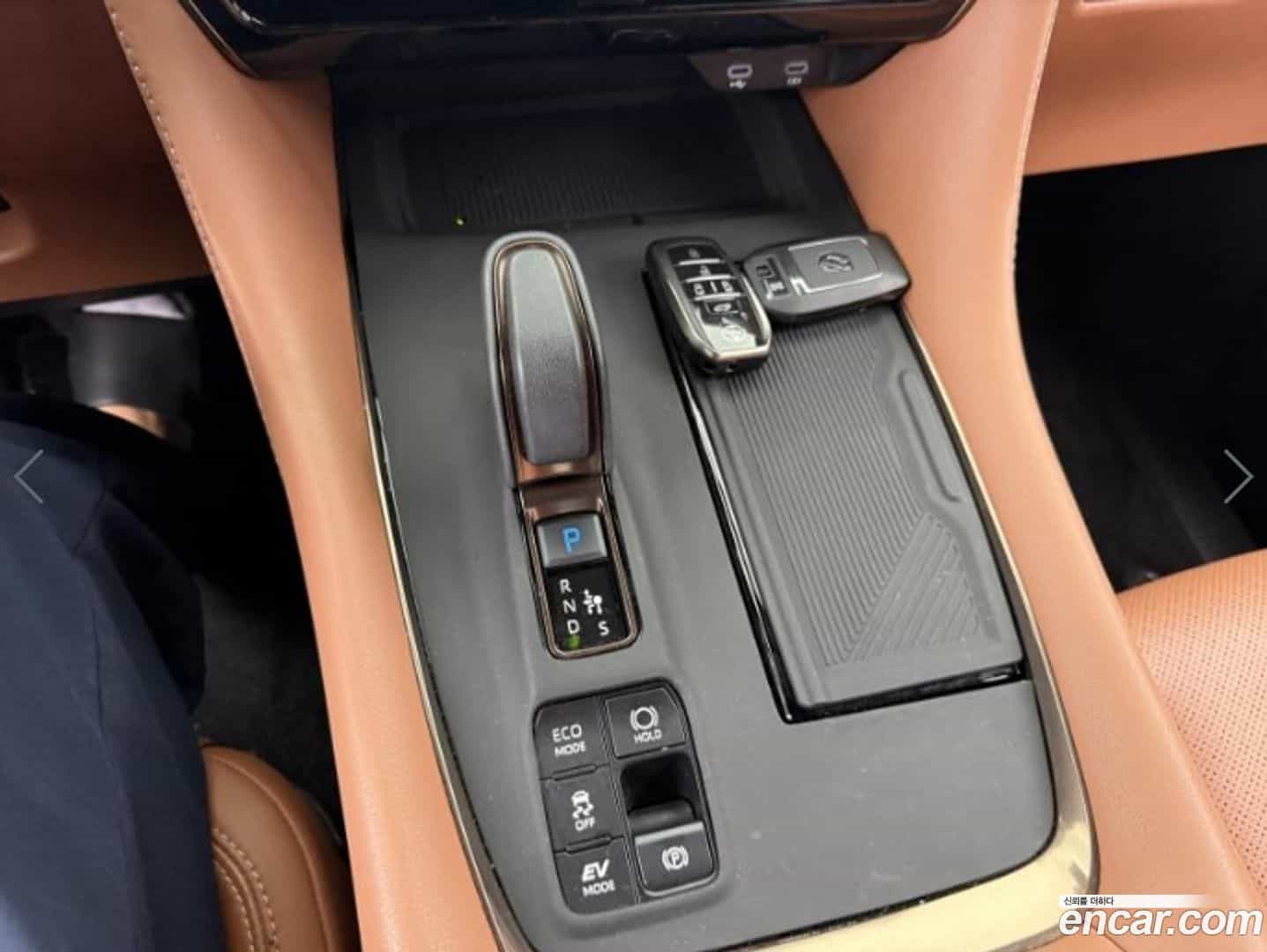 Alphard Toyota 2024.1-OPTION-021