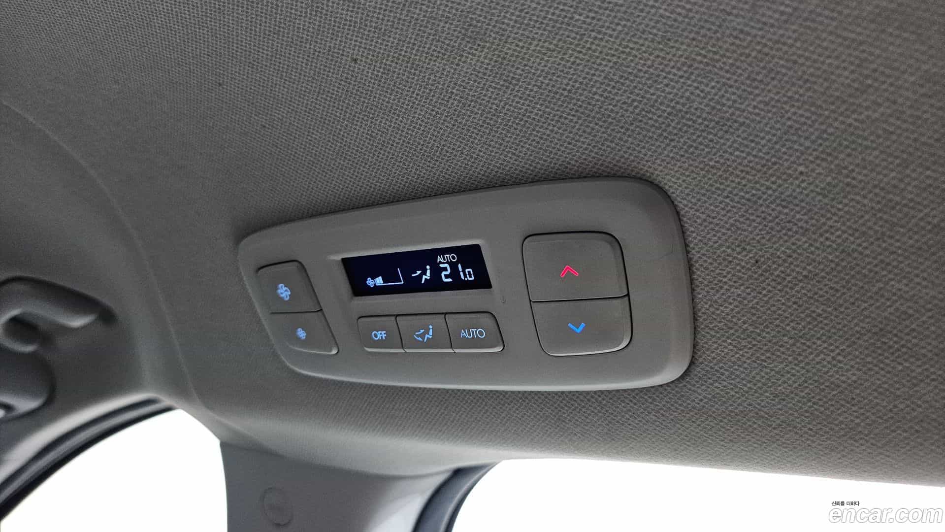 Staria Hyundai 2022.6-OPTION-045