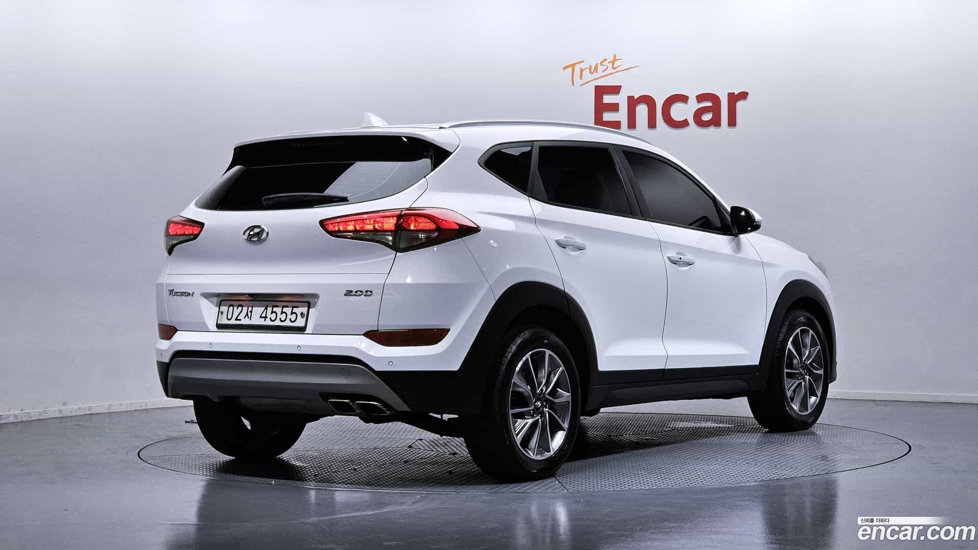 Tucson Hyundai 2017.5-OUTER-002