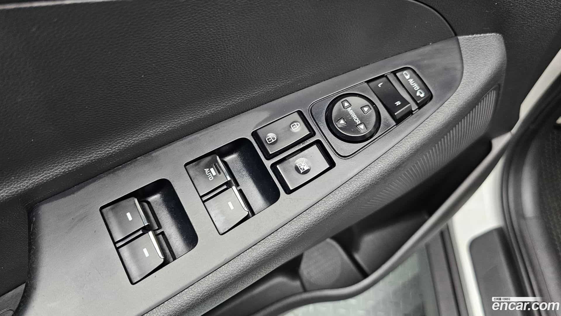 Tucson Hyundai 2017.5-OPTION-020