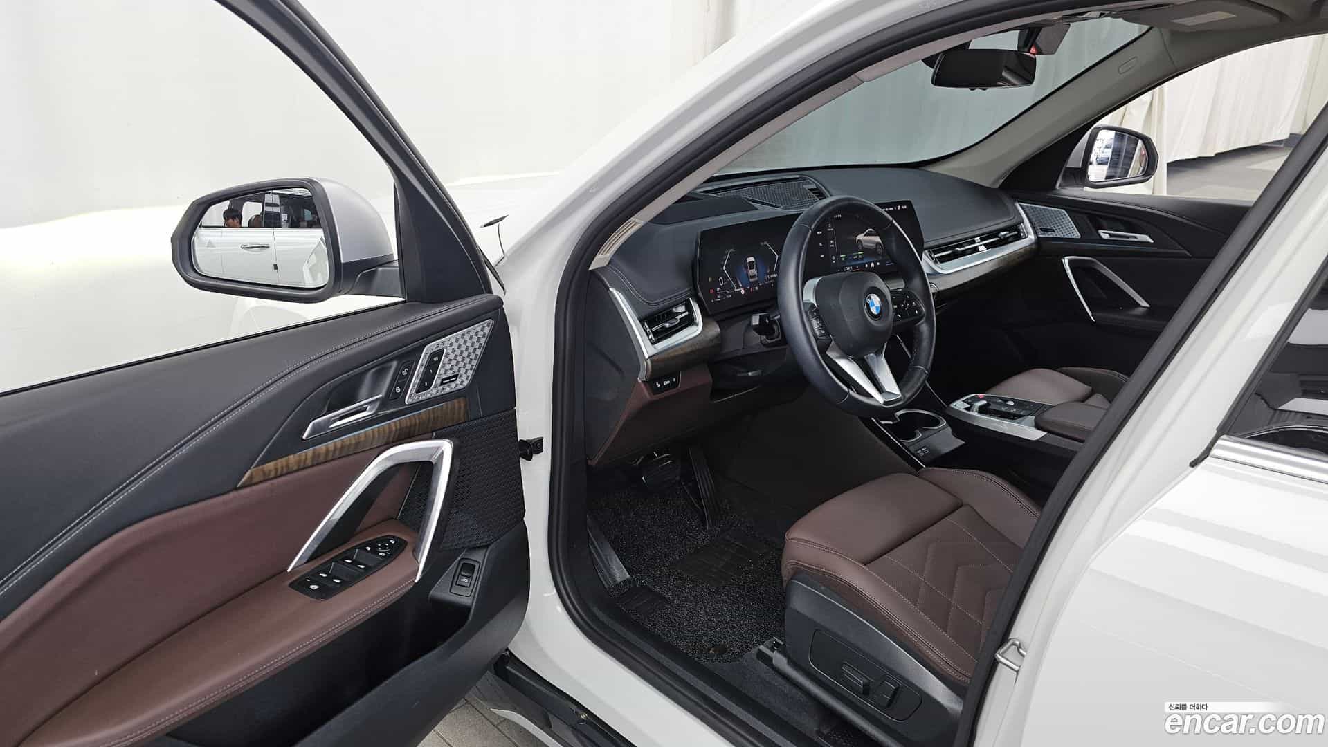 X1 BMW 2024.3-INNER-010