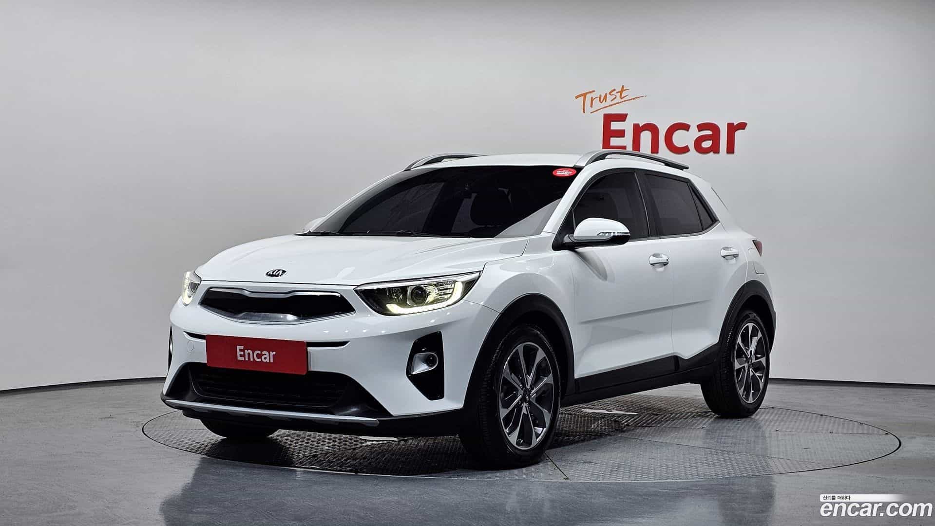 Stonic Kia 2020.11-OUTER-001