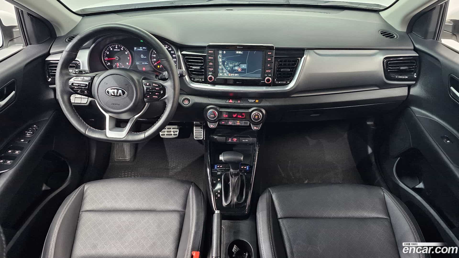 Stonic Kia 2020.11-INNER-007