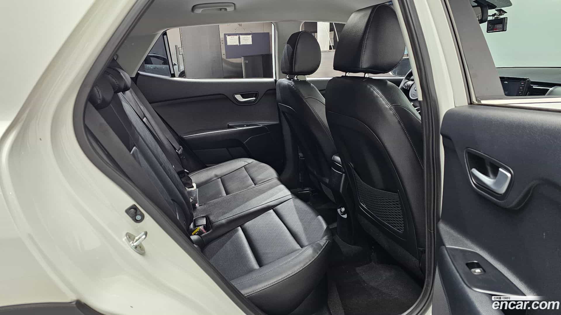 Stonic Kia 2020.11-OPTION-015