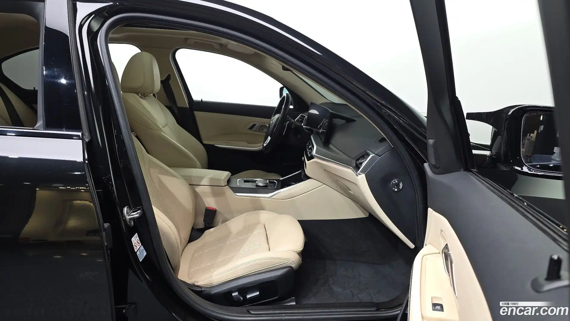 3-Series BMW 2023.0-OPTION-015