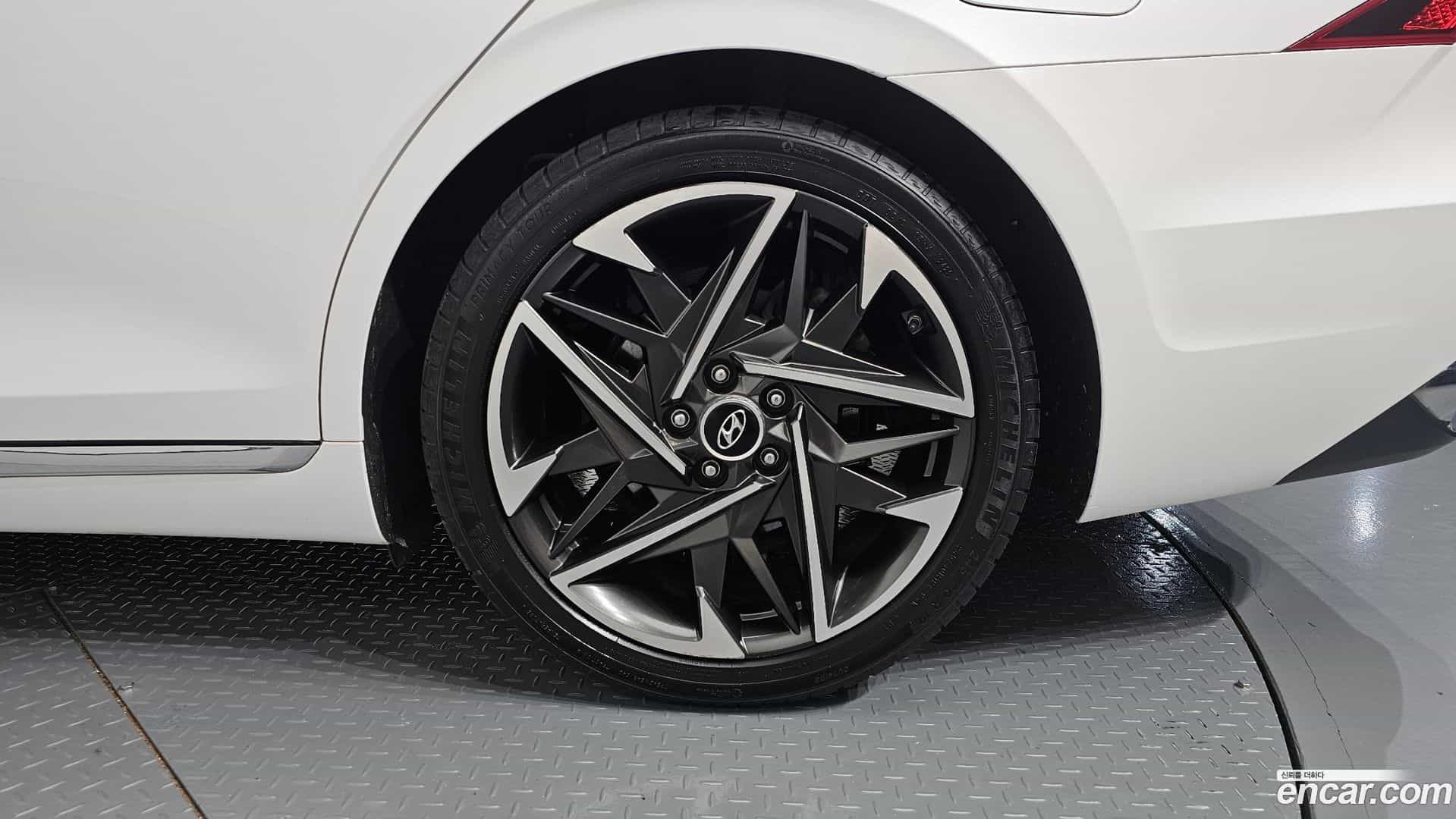 Grandeur Hyundai 2020.6-OUTER-031