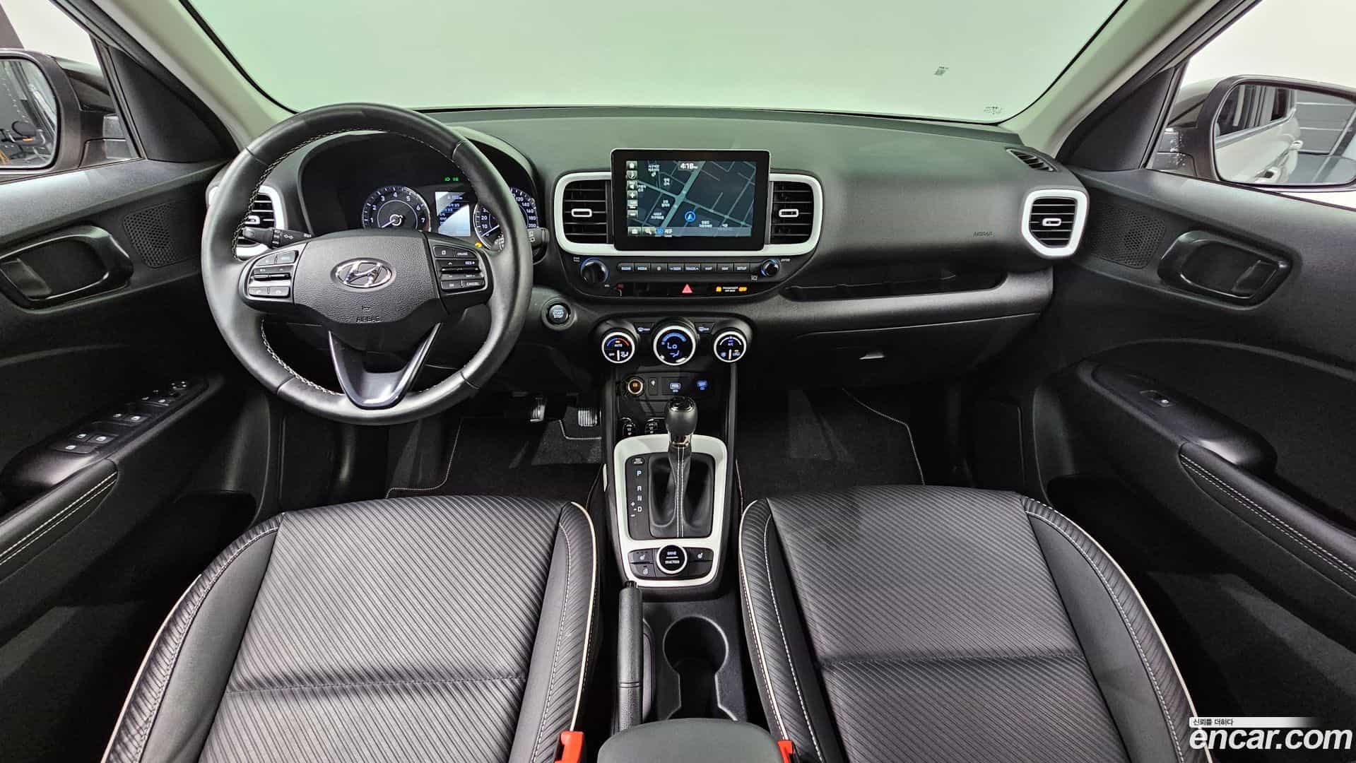 Venue Hyundai 2020.0-INNER-007