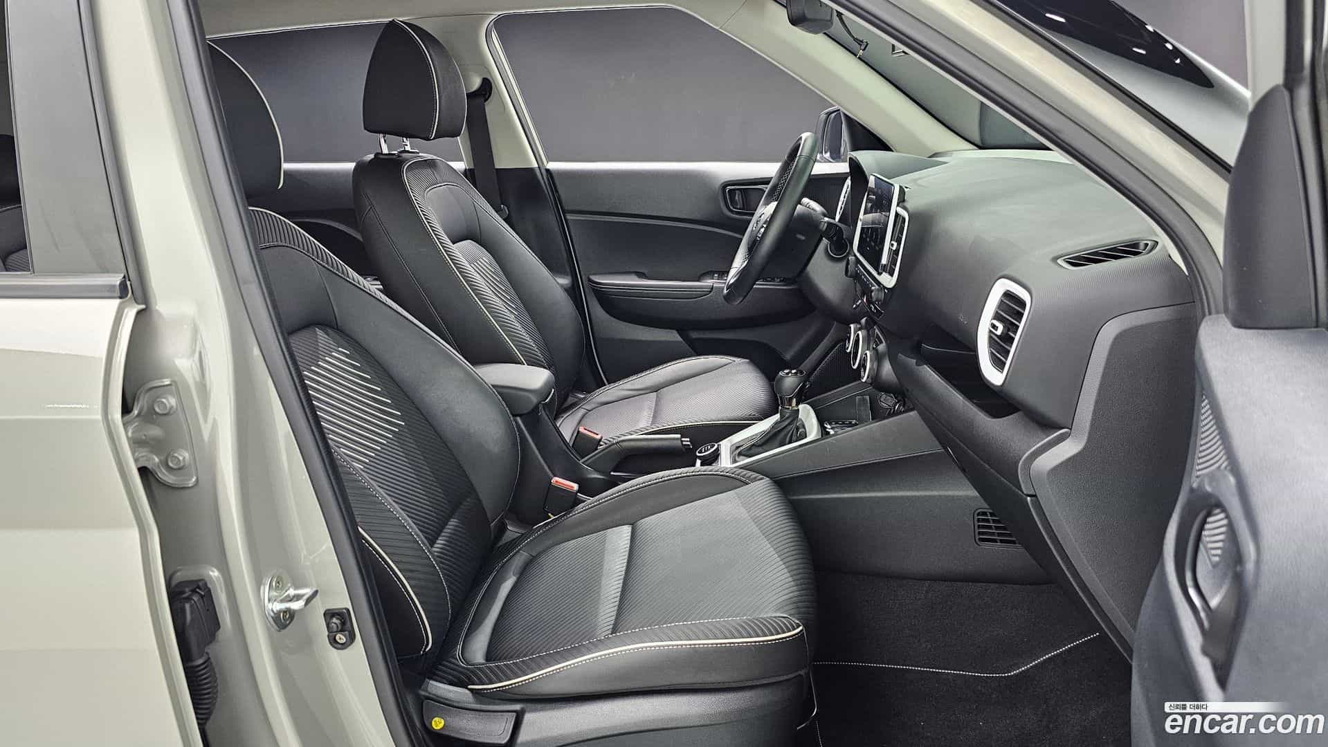 Venue Hyundai 2020.0-OPTION-016