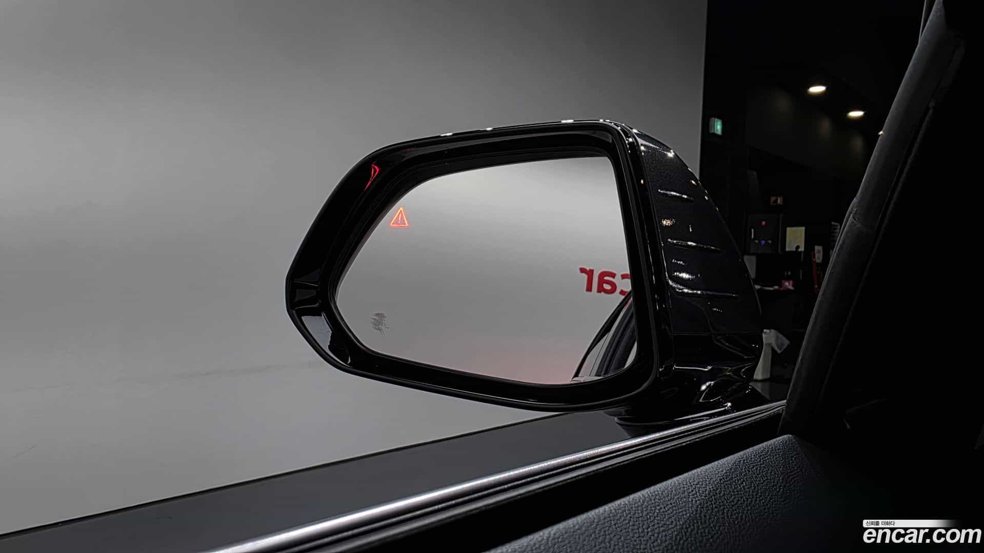 Grandeur Hyundai 2025.3-OPTION-021