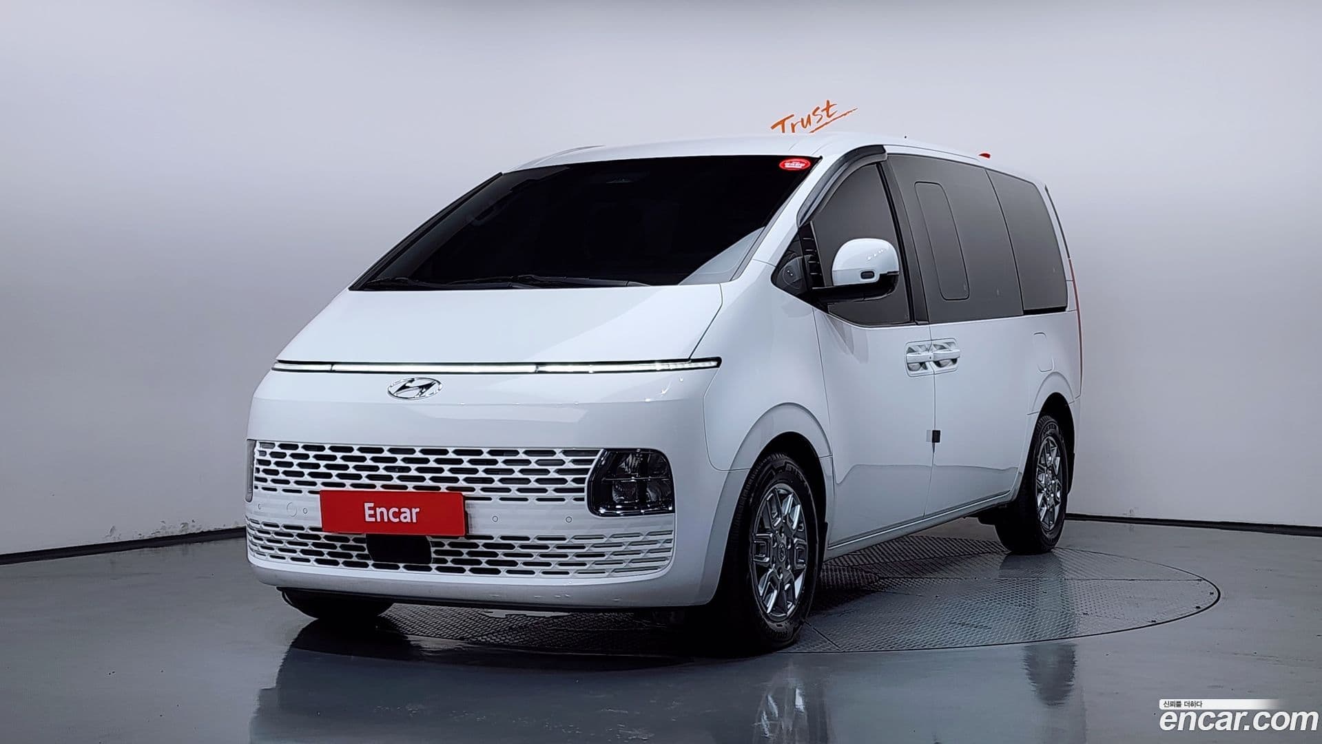 Main__Slider__Photo:Staria Hyundai 2024.1-0