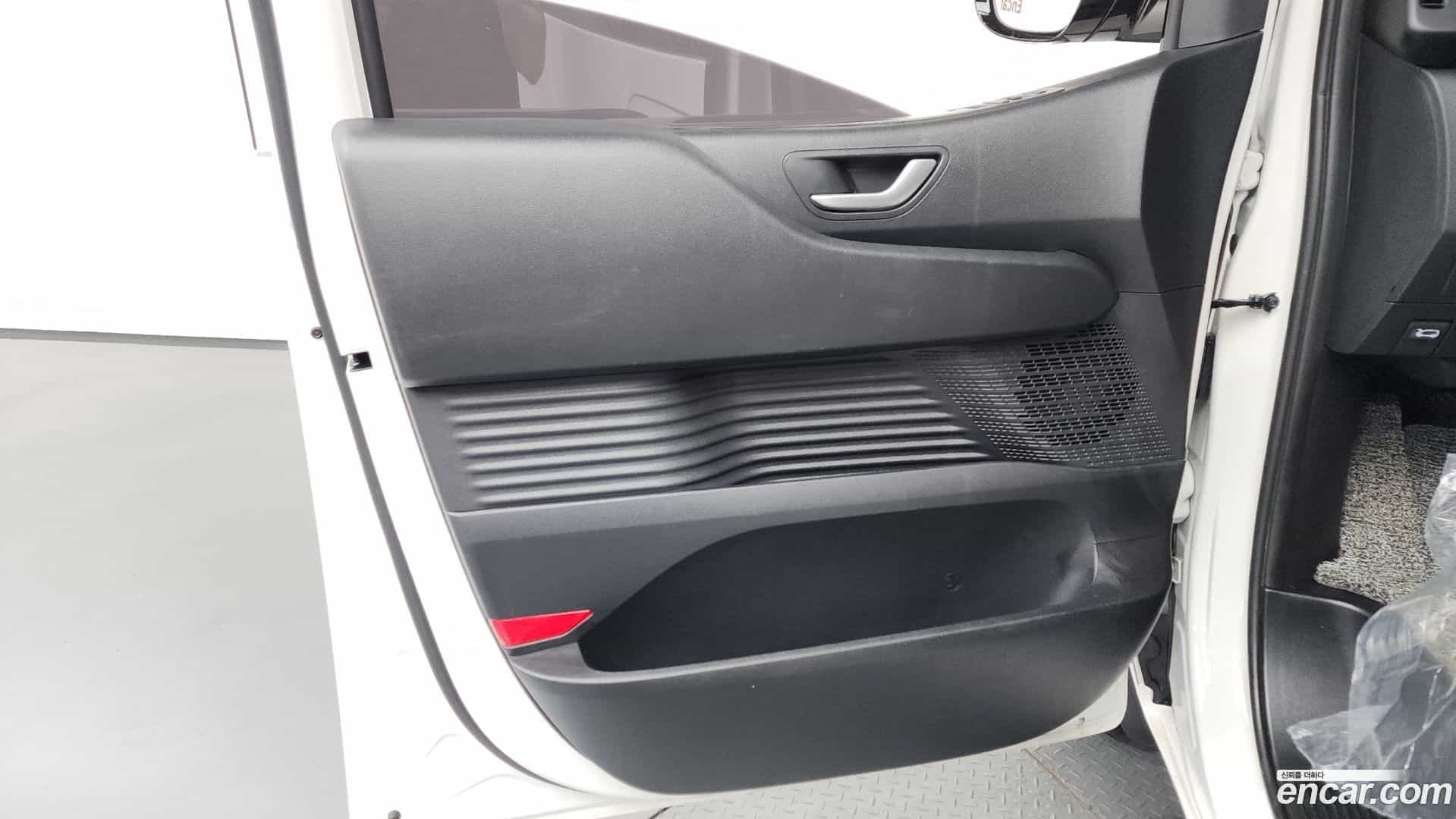 Staria Hyundai 2024.1-INNER-034