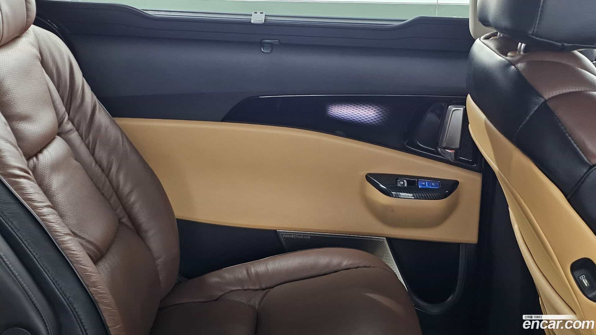 Canival Kia 2021.3-INNER-035