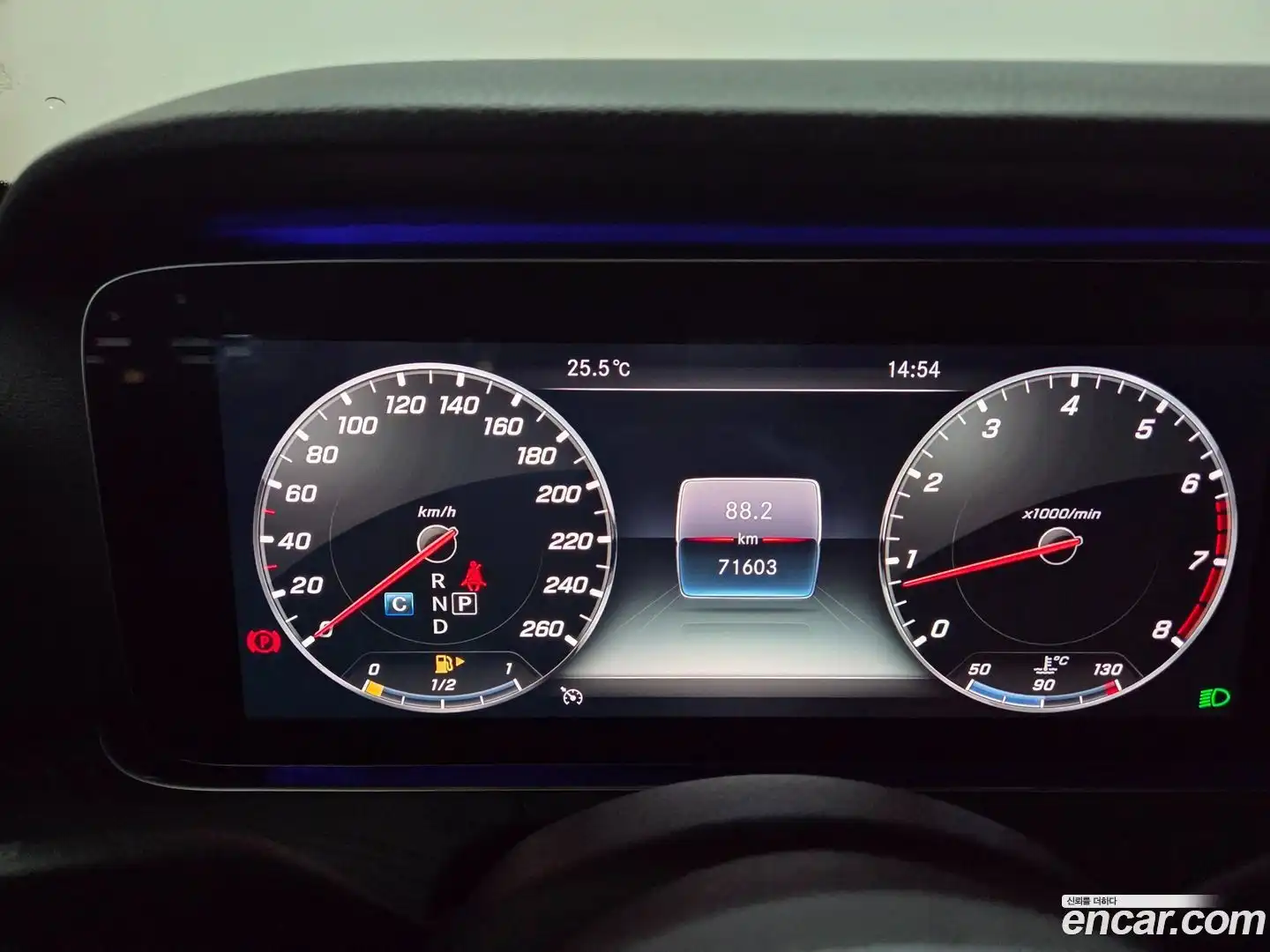 E-Class Mercedes-Benz 2018.9-OUTER-004