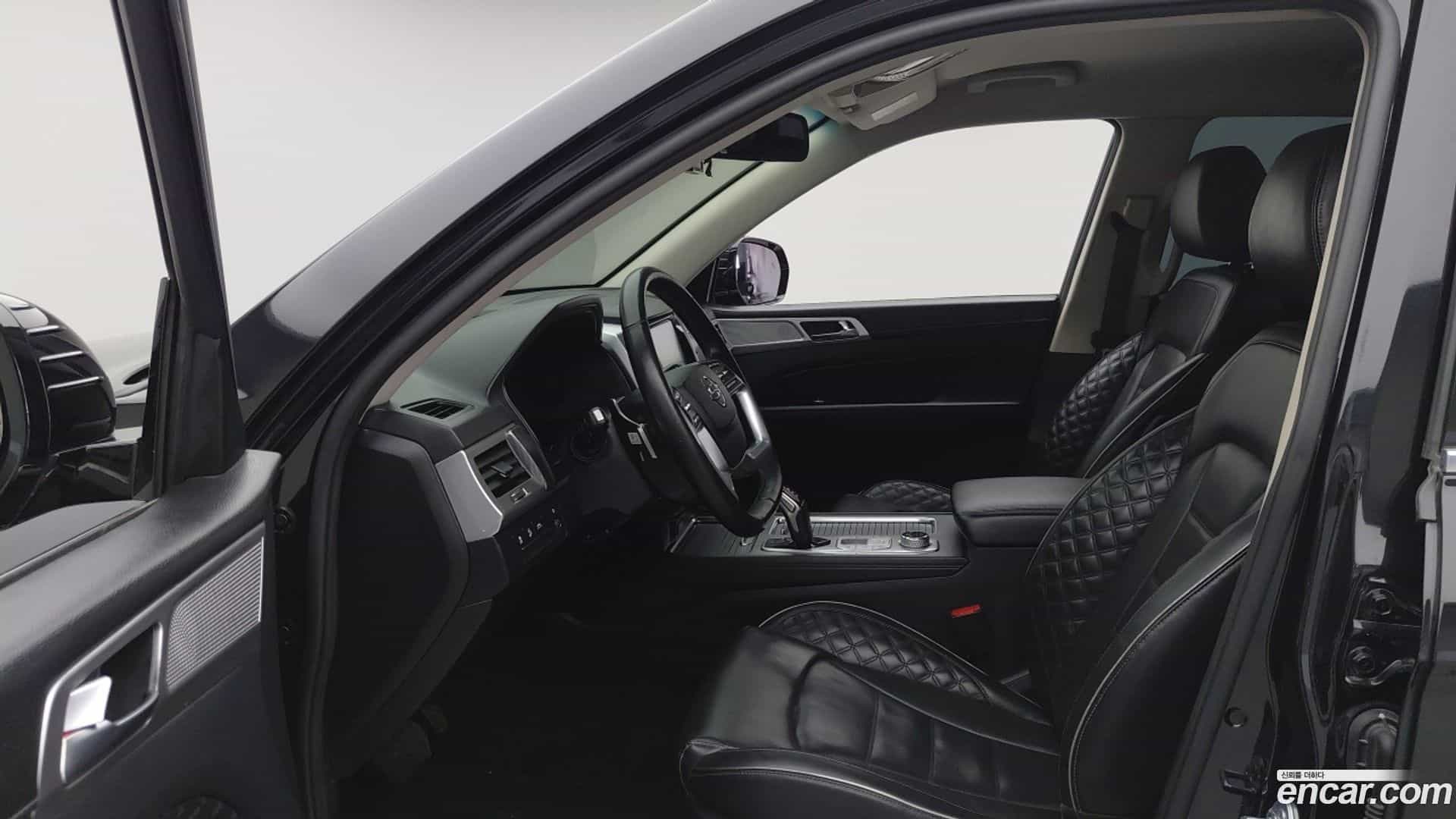 Rexton KG Mobility 2021.10-OPTION-016