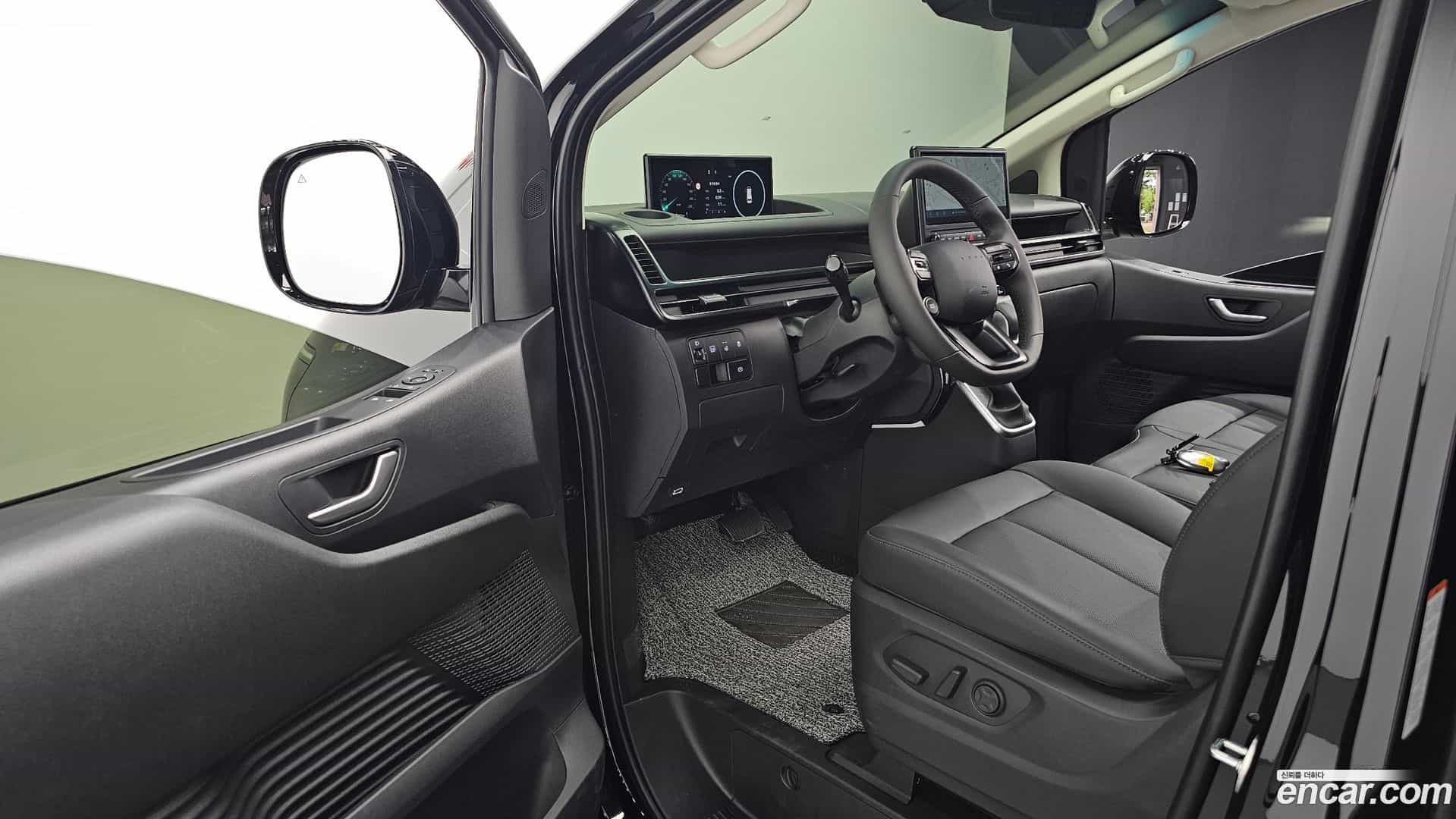 Staria Hyundai 2026.4-OPTION-015