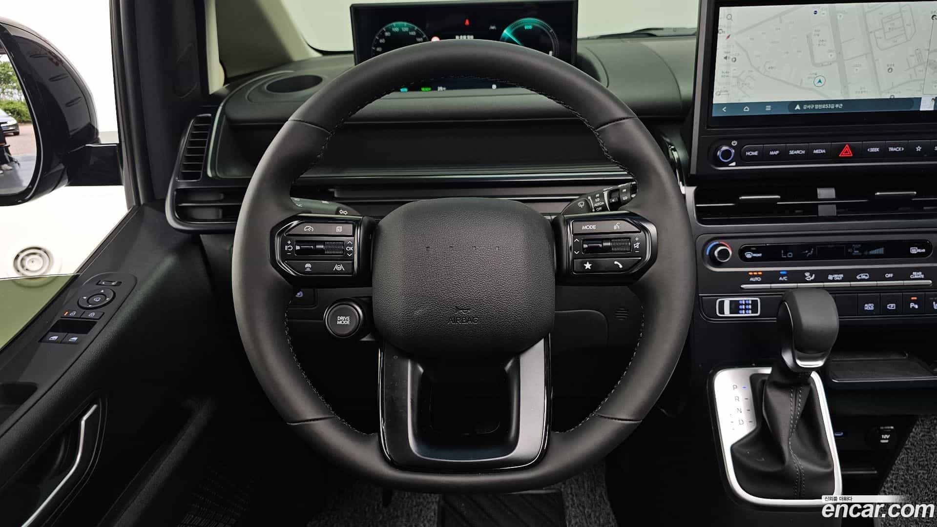 Staria Hyundai 2026.4-OPTION-017