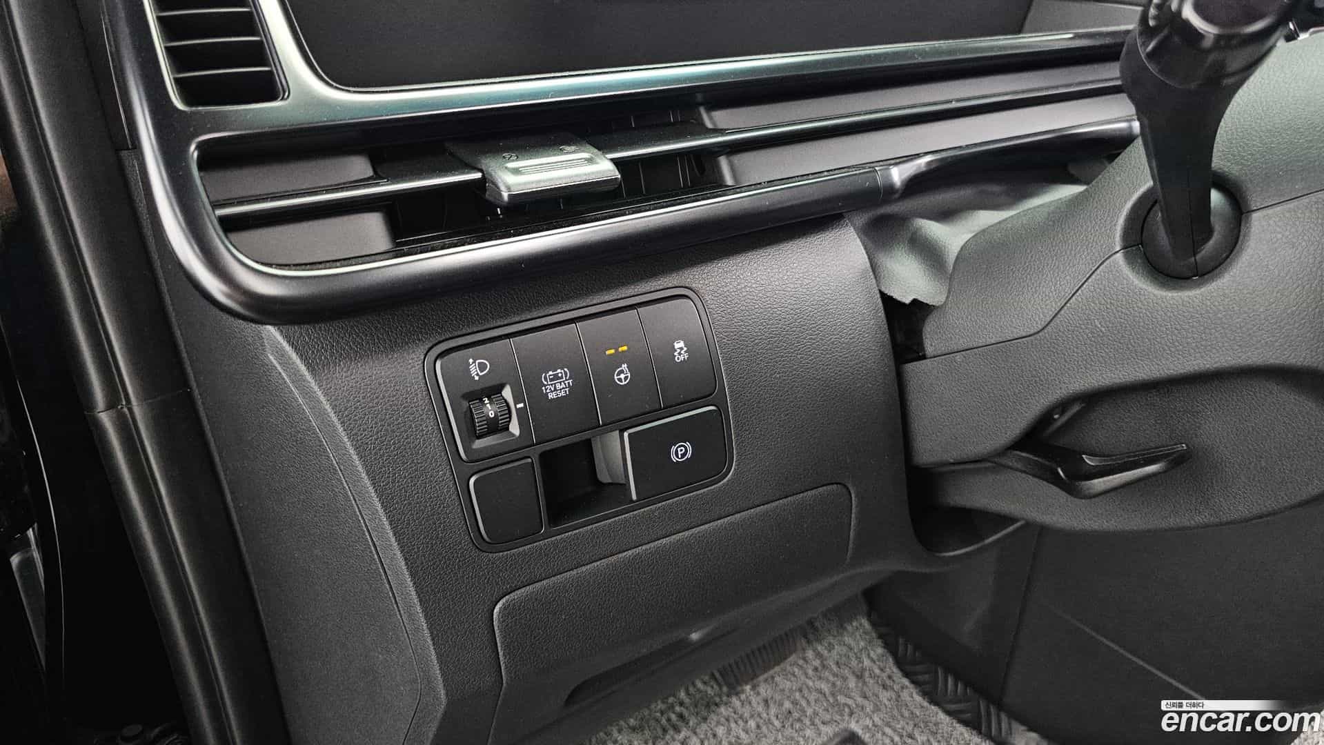Staria Hyundai 2026.4-OPTION-022