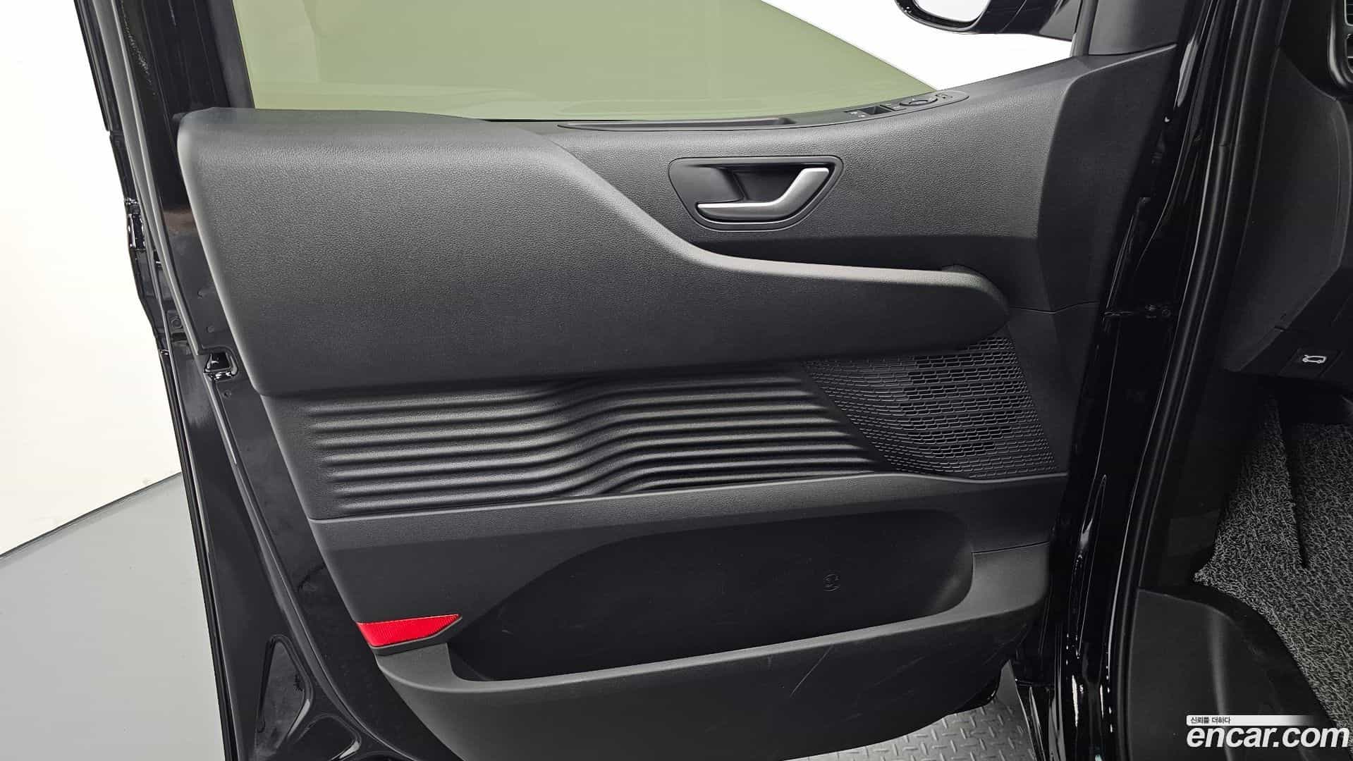 Staria Hyundai 2026.4-INNER-034