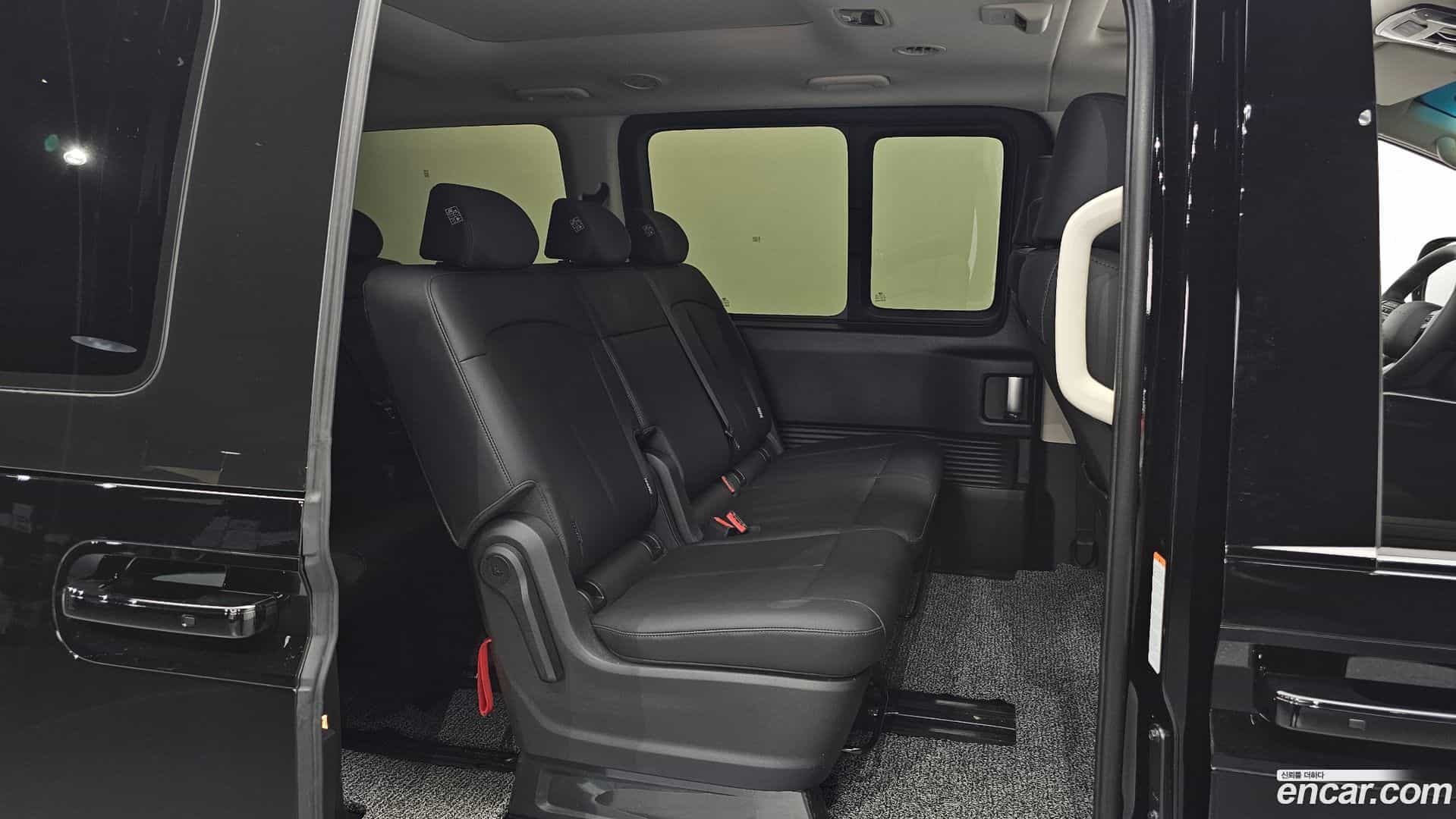 Staria Hyundai 2026.4-INNER-036