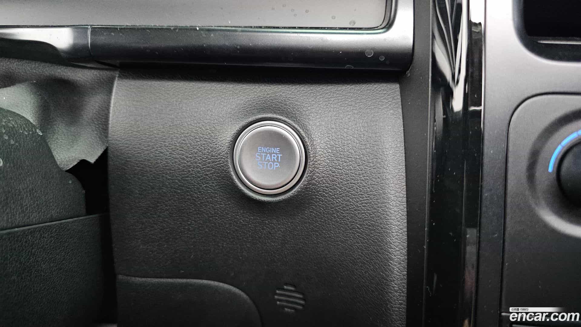 Staria Hyundai 2026.4-OPTION-040