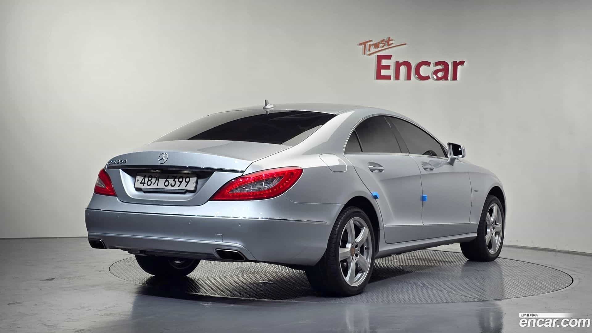 CLS-Class Mercedes-Benz 2011.8-OUTER-002