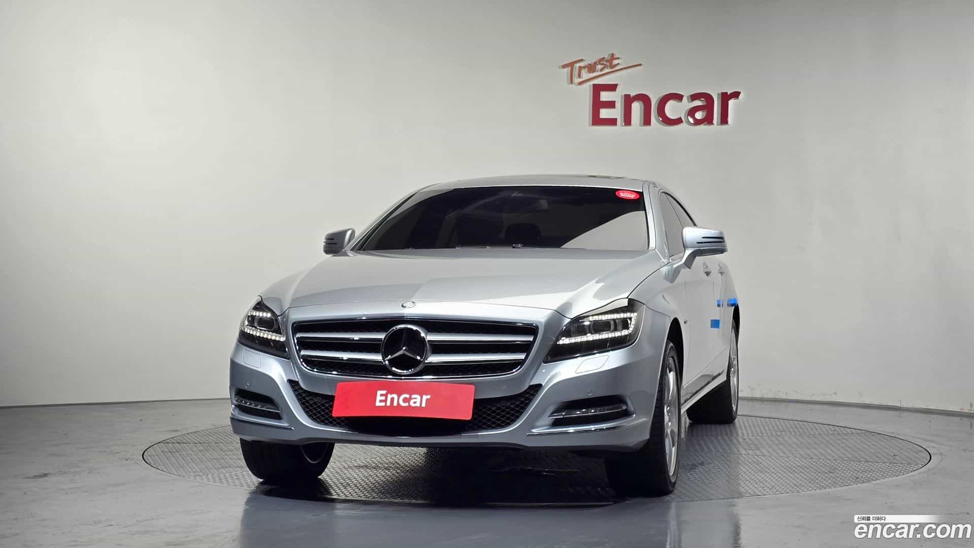 CLS-Class Mercedes-Benz 2011.8-OUTER-003