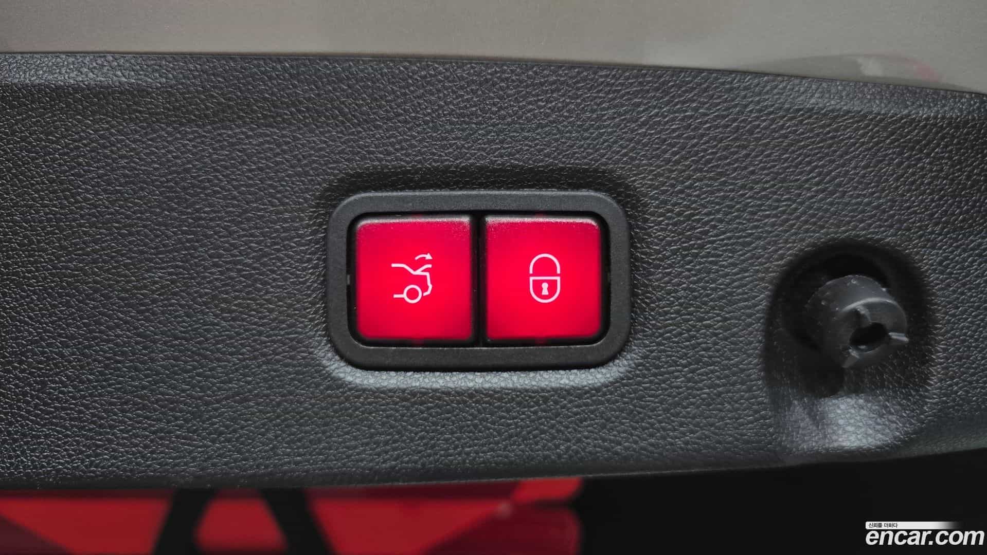 CLS-Class Mercedes-Benz 2011.8-OPTION-021