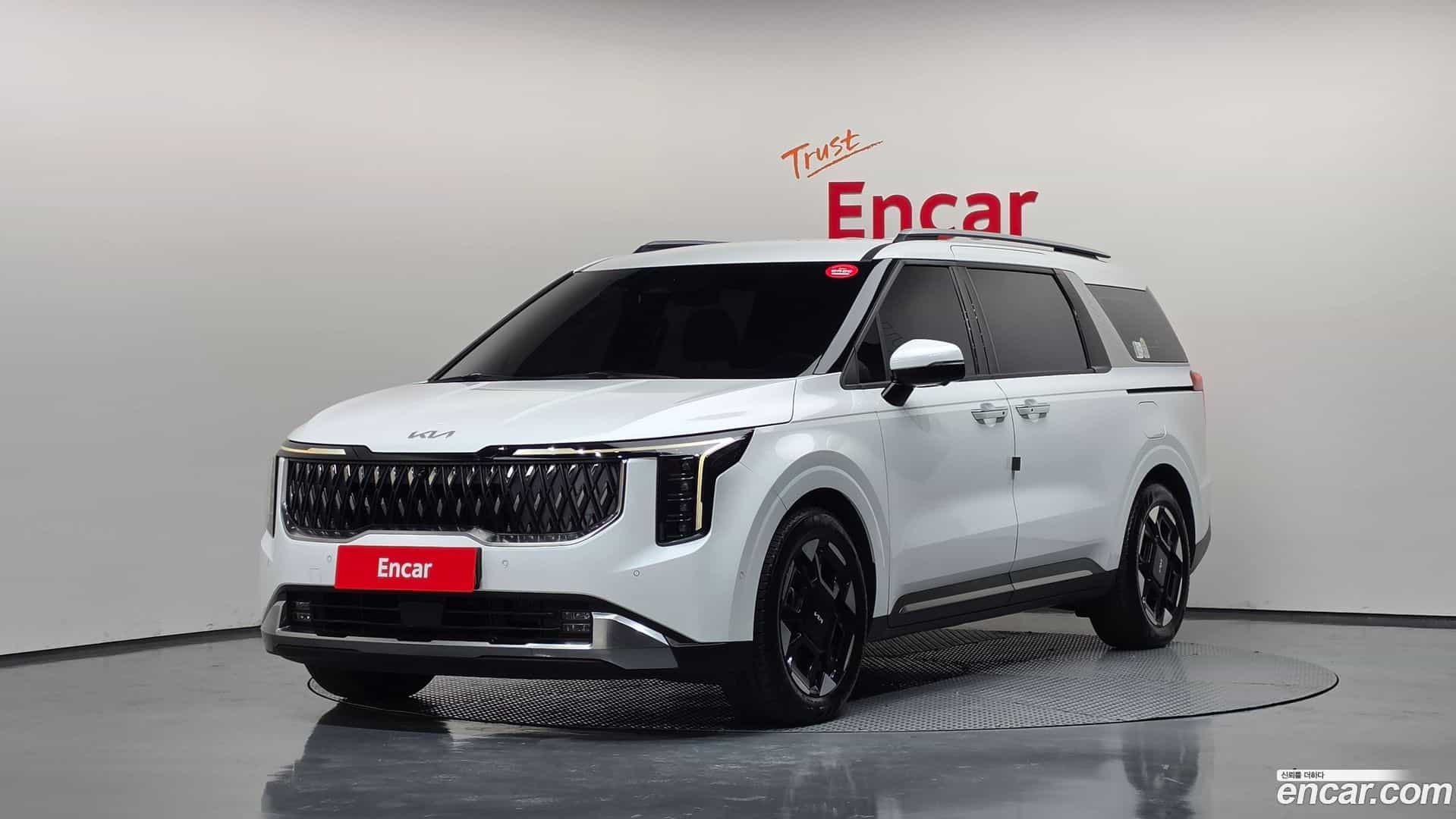 Canival Kia 2023.10-OUTER-001
