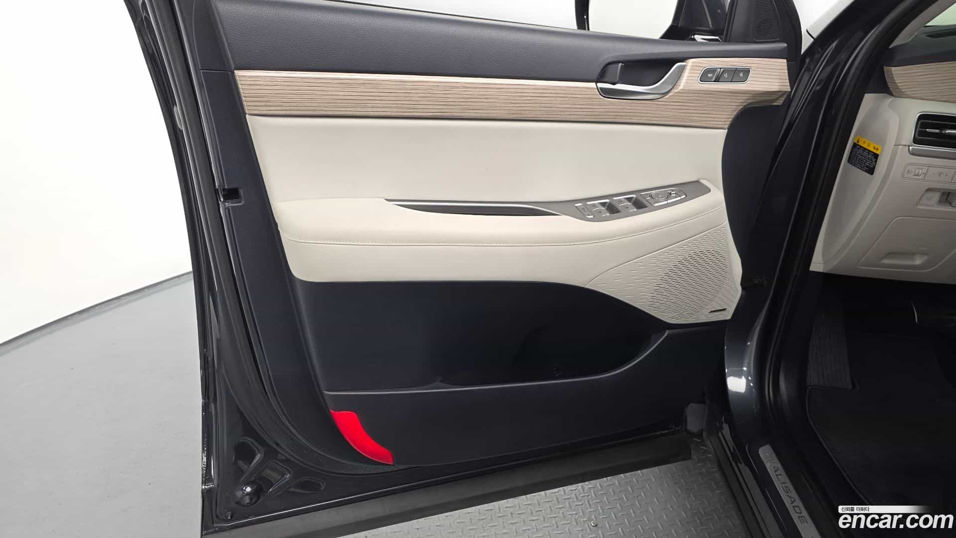 Palisade Hyundai 2019.0-INNER-034