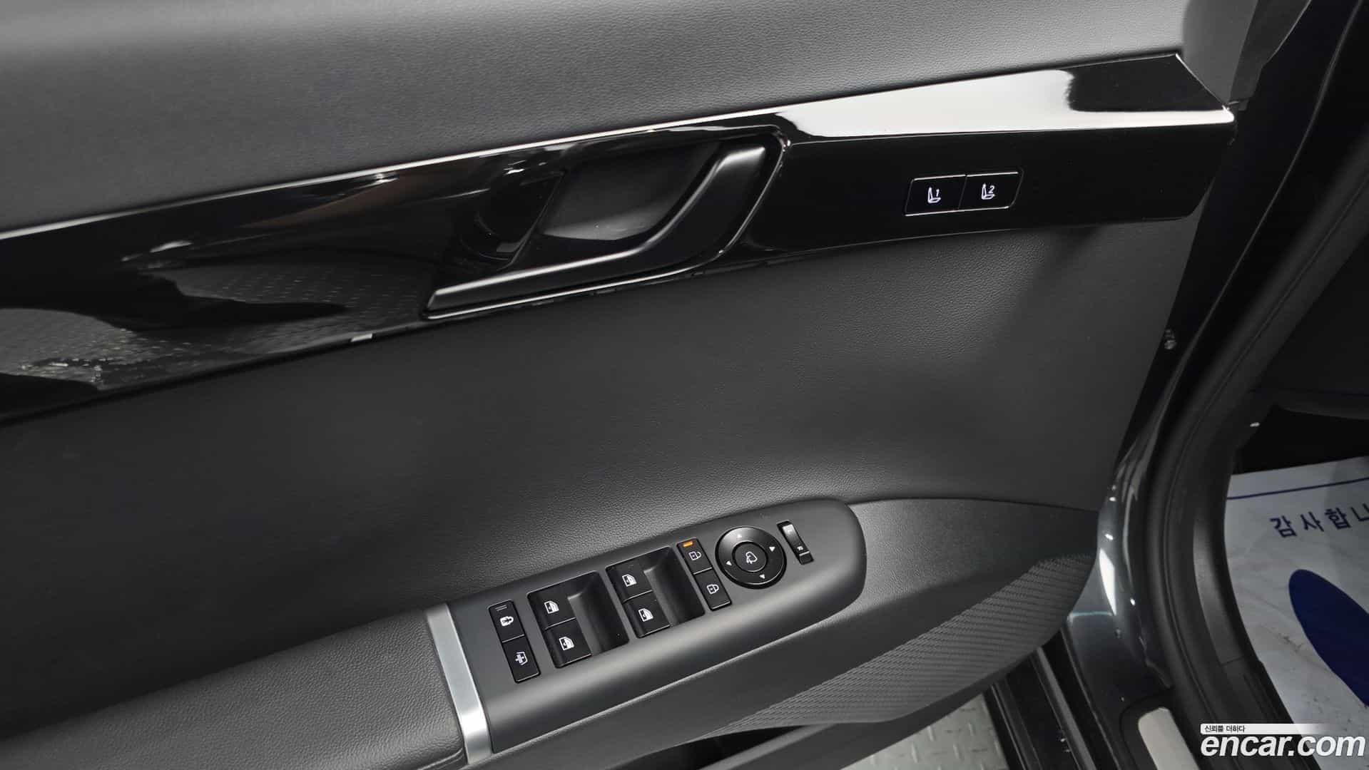 Grandeur Hyundai 2024.4-OPTION-017
