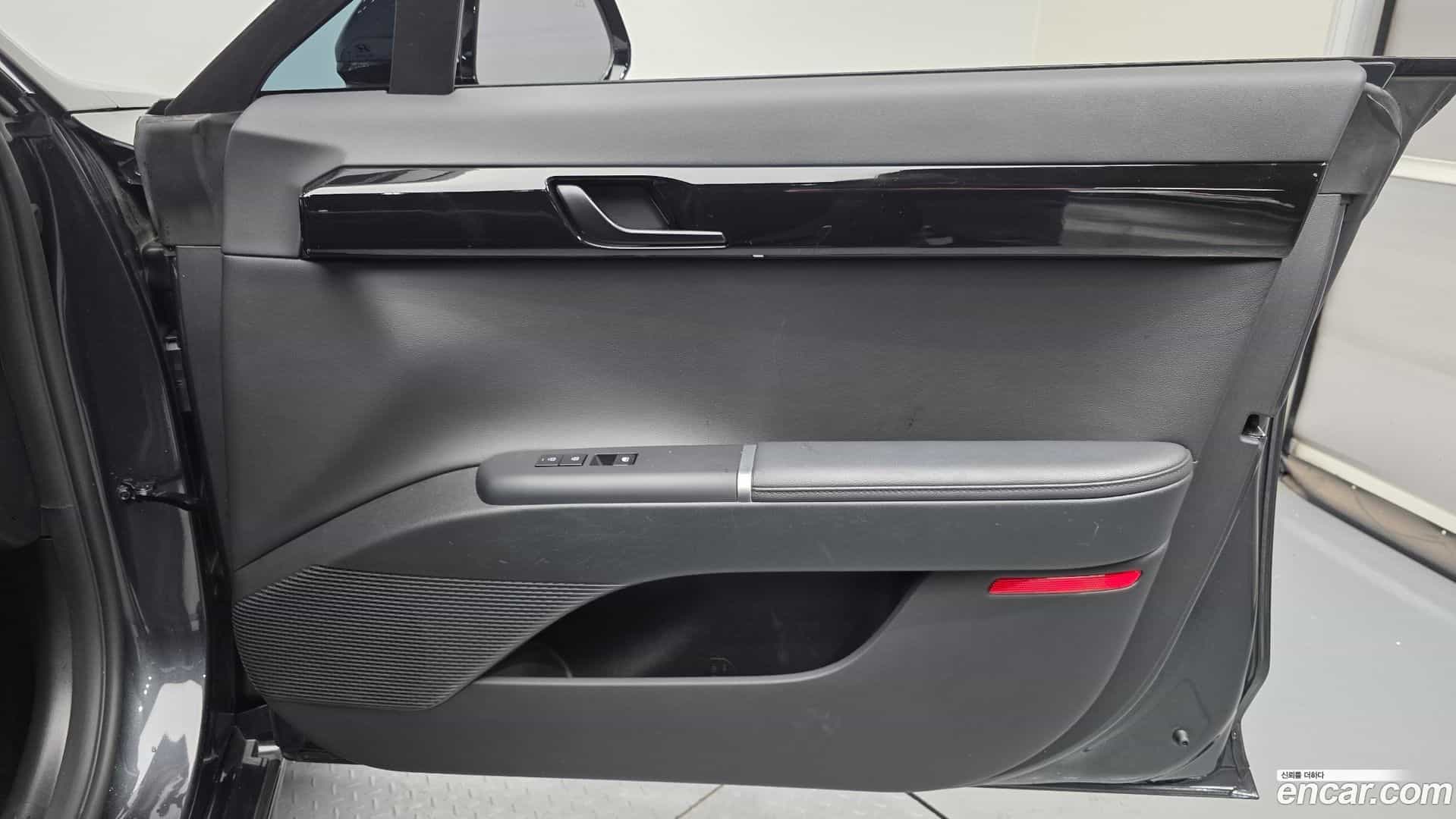 Grandeur Hyundai 2024.4-INNER-034