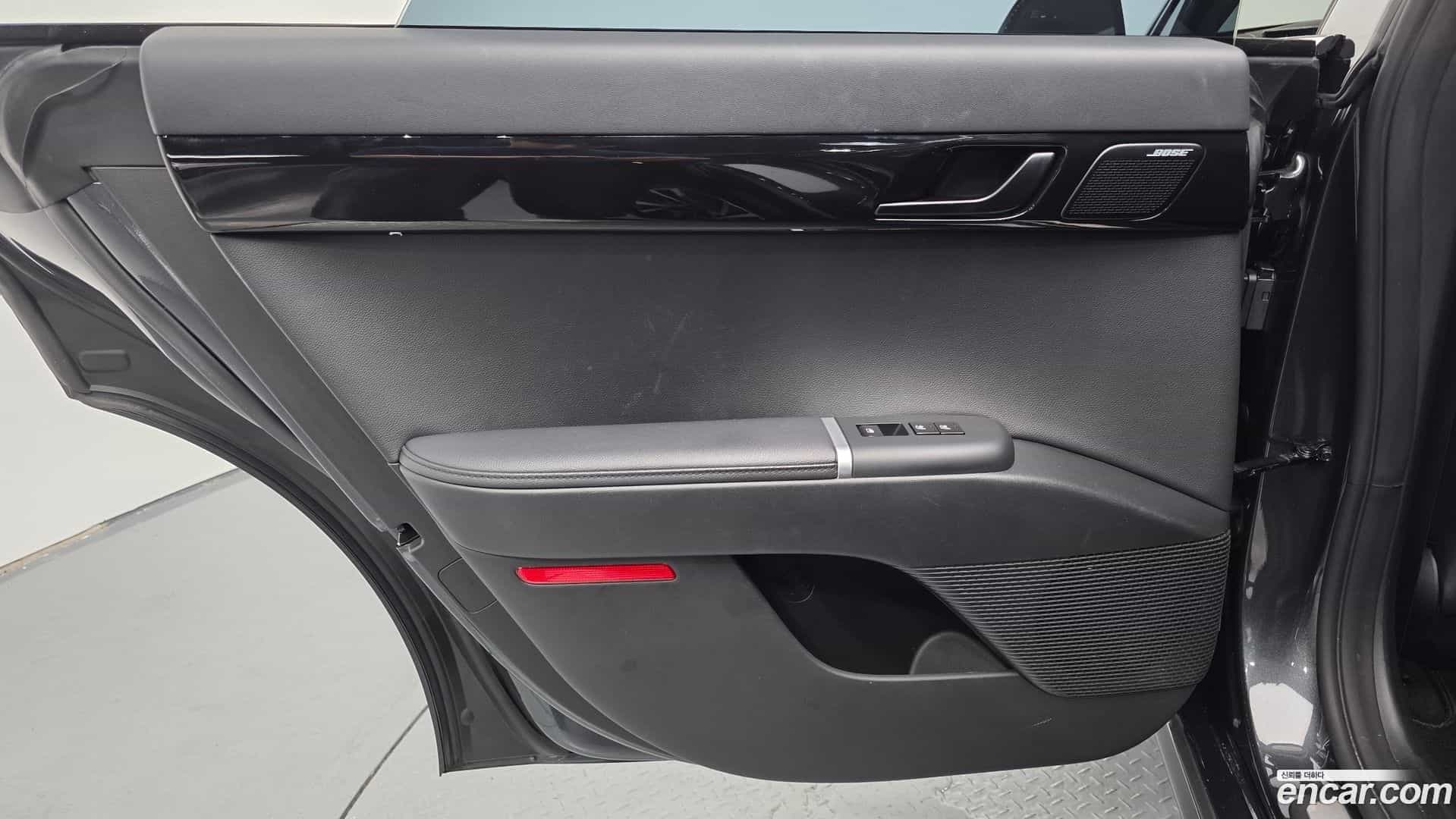 Grandeur Hyundai 2024.4-INNER-035