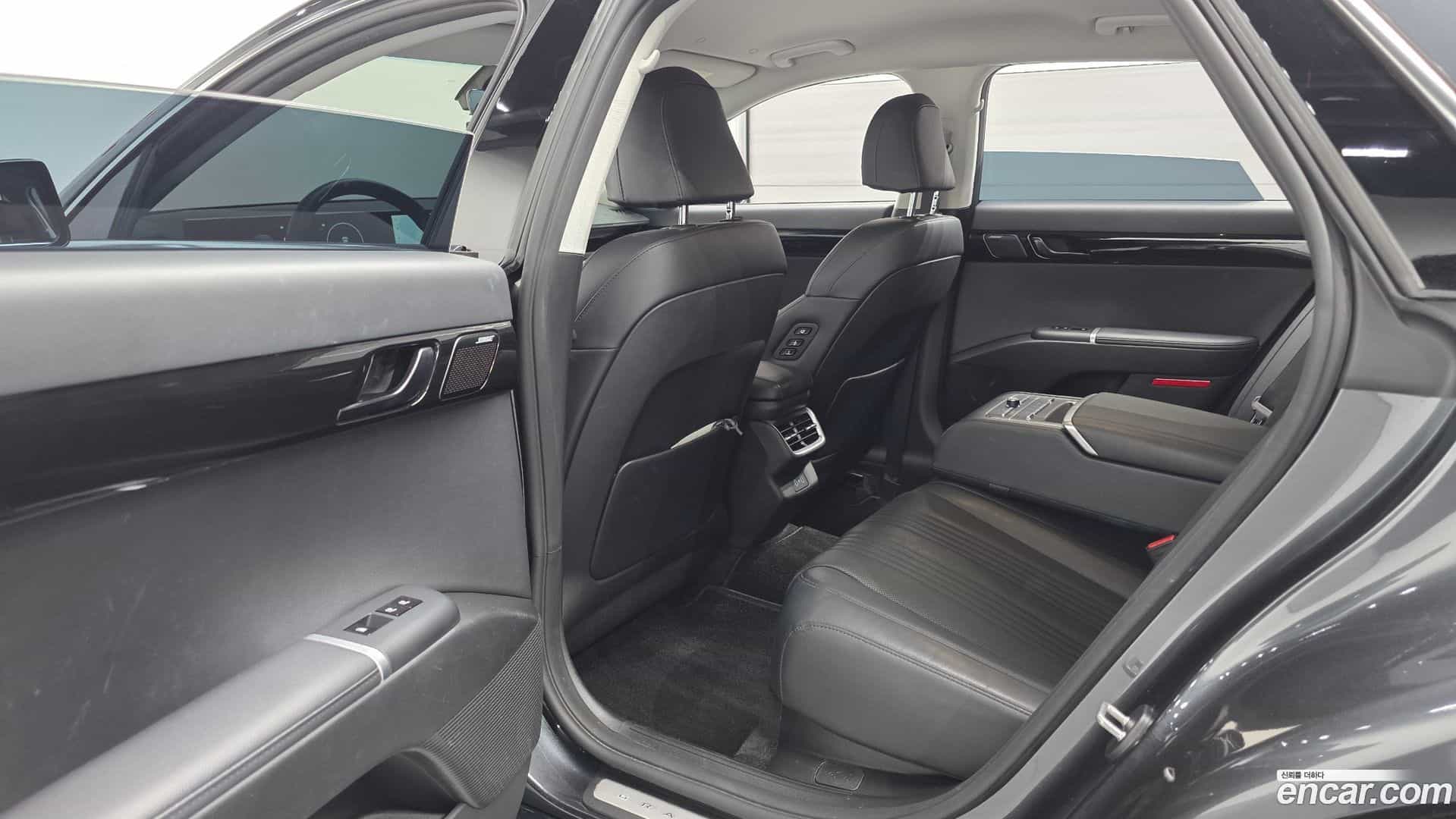 Grandeur Hyundai 2024.4-INNER-036