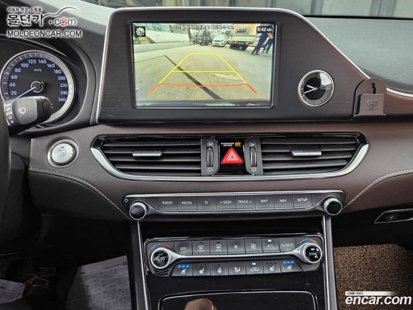 Grandeur Hyundai 2017.4-INNER-008