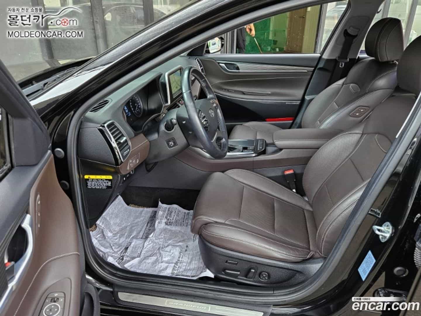 Grandeur Hyundai 2017.4-OPTION-019