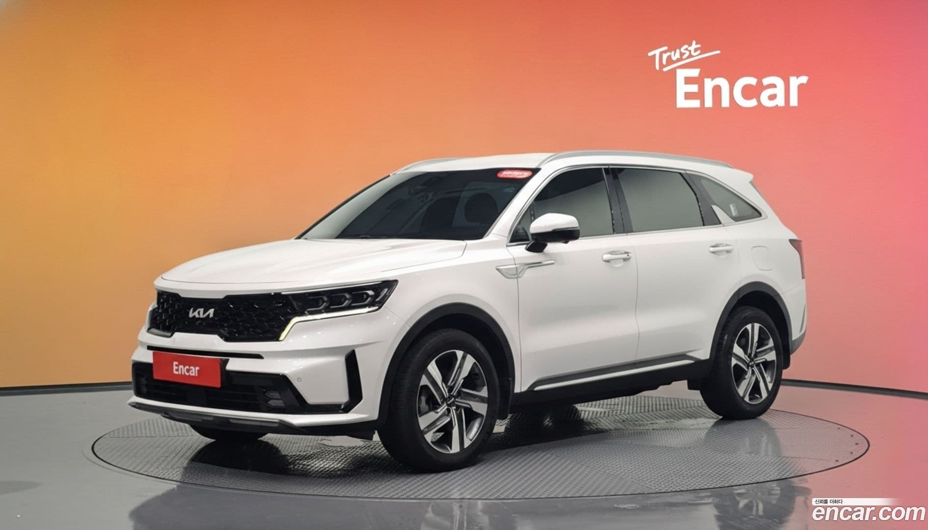 Main__Slider__Photo:Sorento Kia 2020.10-0
