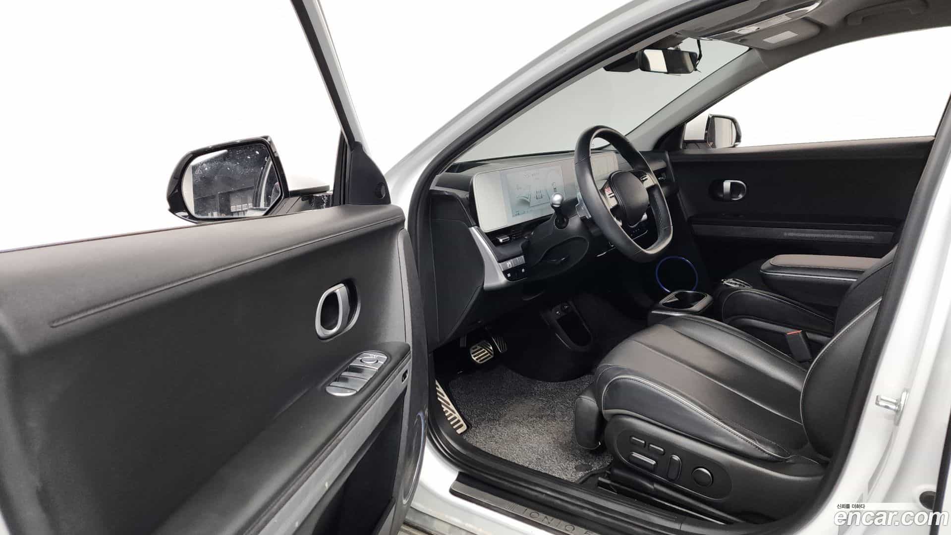 Ioniq5 Hyundai 2022.1-INNER-010