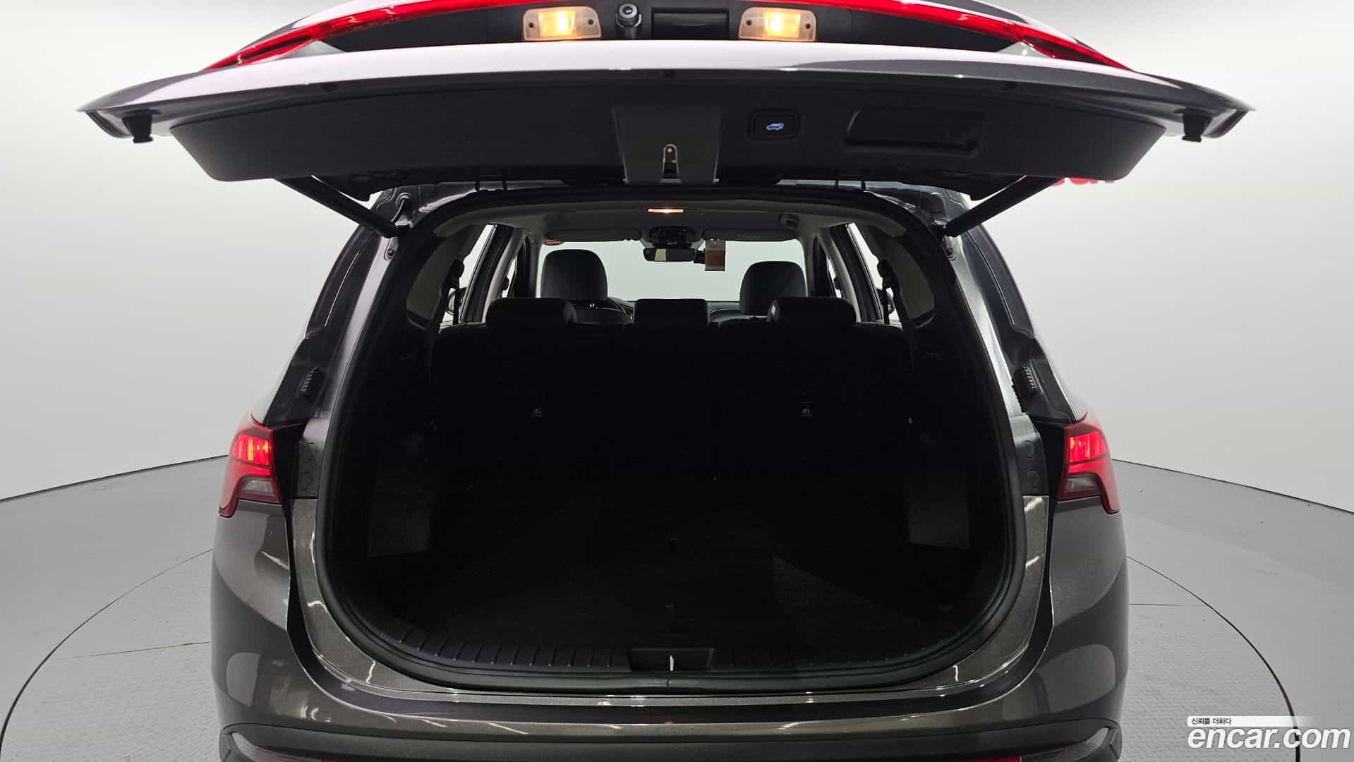 Santafe Hyundai 2022.8-OPTION-024