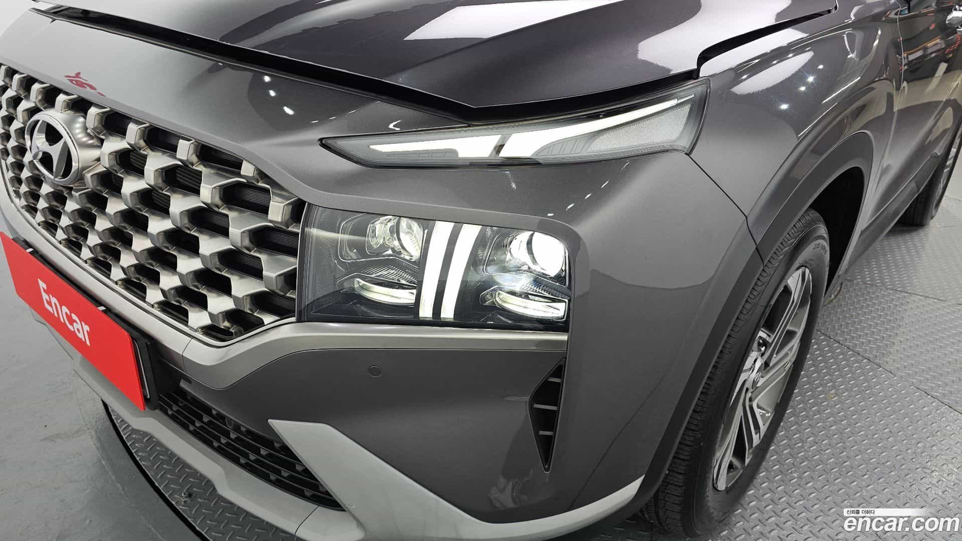 Santafe Hyundai 2022.8-OUTER-032