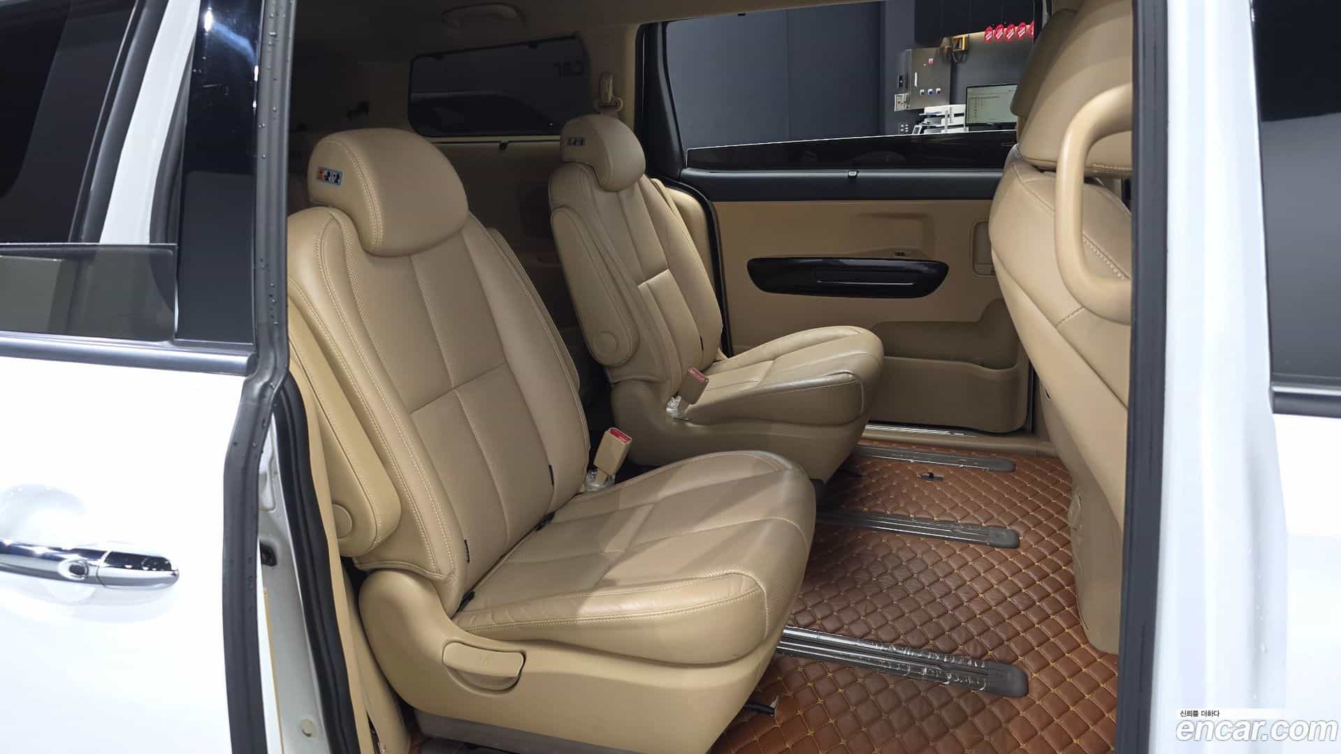 Canival Kia 2018.6-OPTION-016