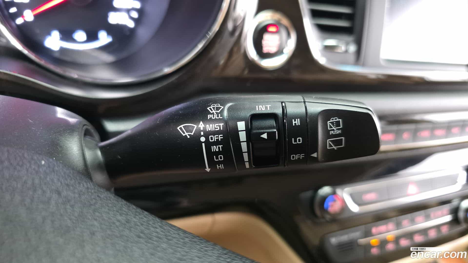 Canival Kia 2018.6-OPTION-040