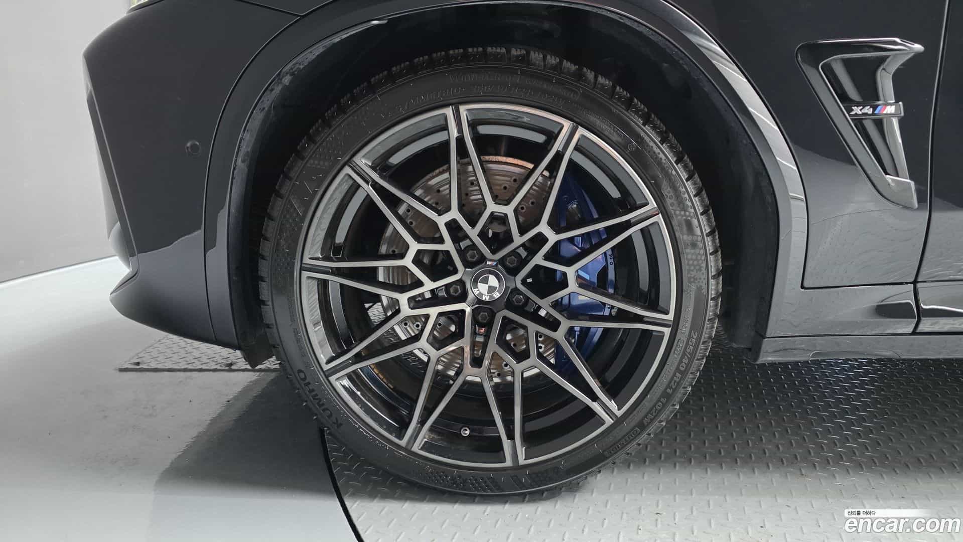 X4M BMW 2022.5-OUTER-005