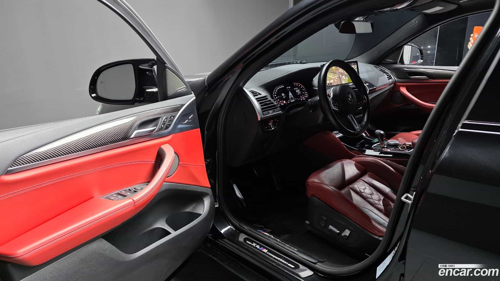 X4M BMW 2022.5-INNER-010