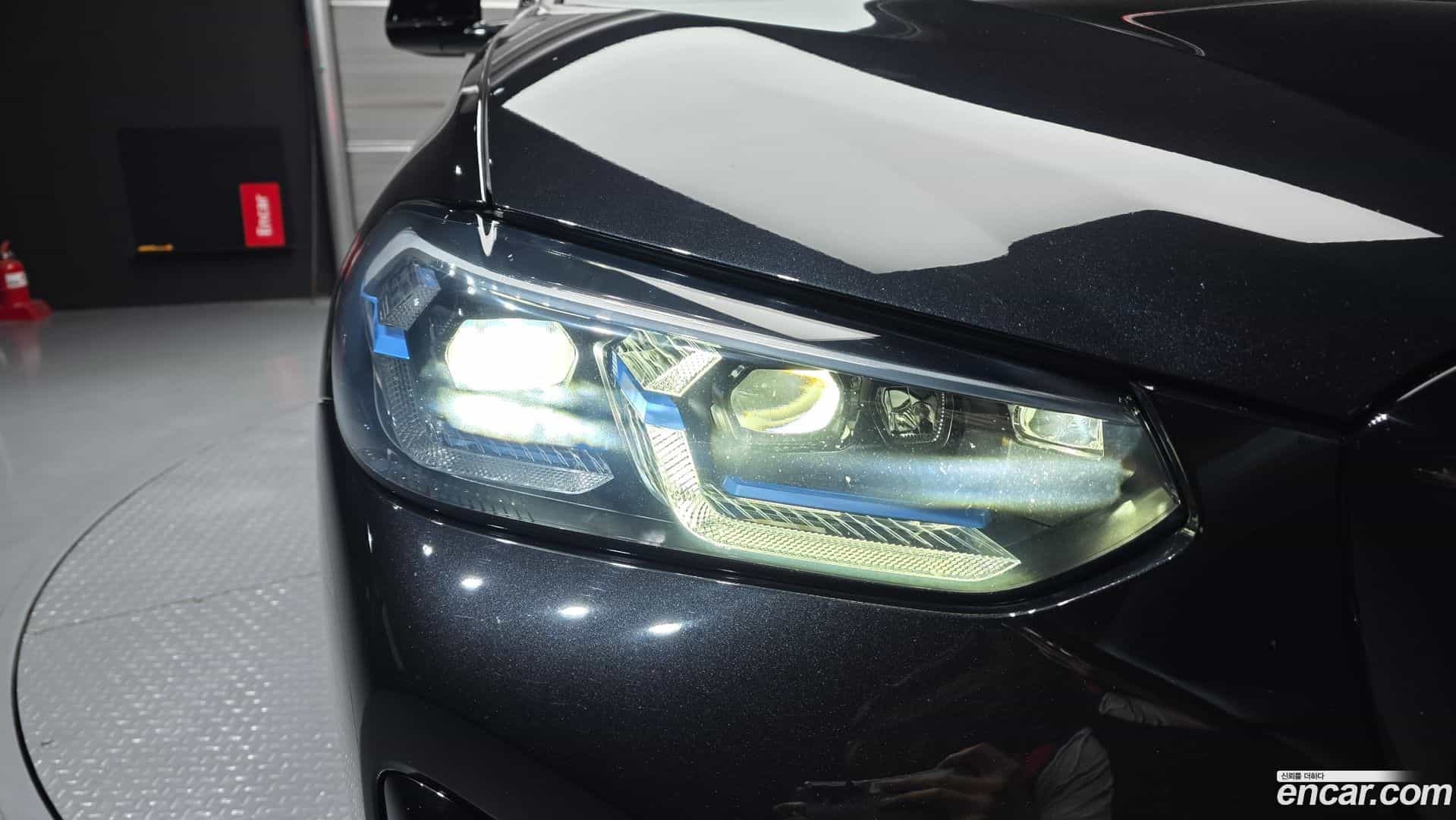 X4M BMW 2022.5-OUTER-032