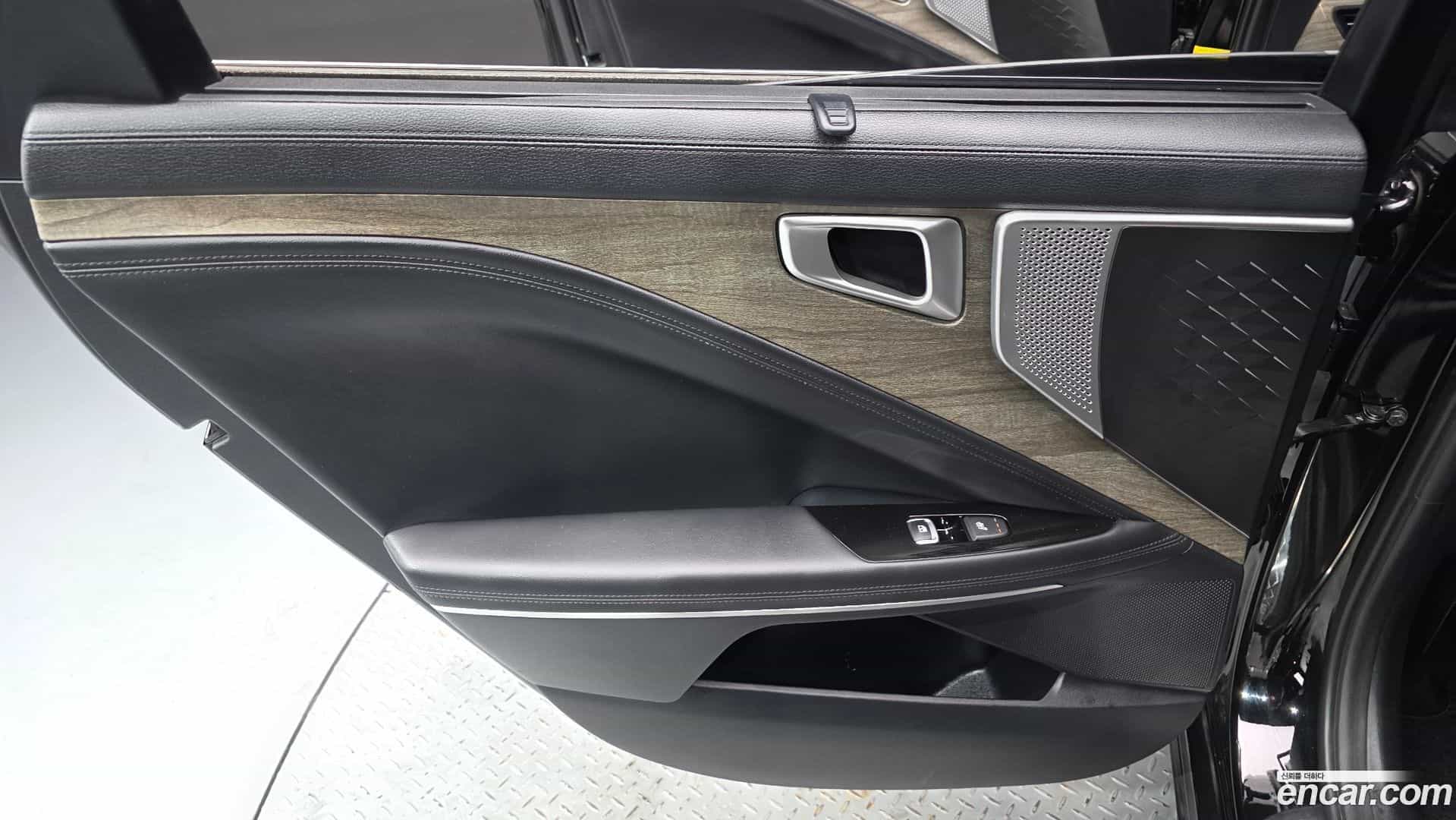 K8 Kia 2021.4-INNER-035