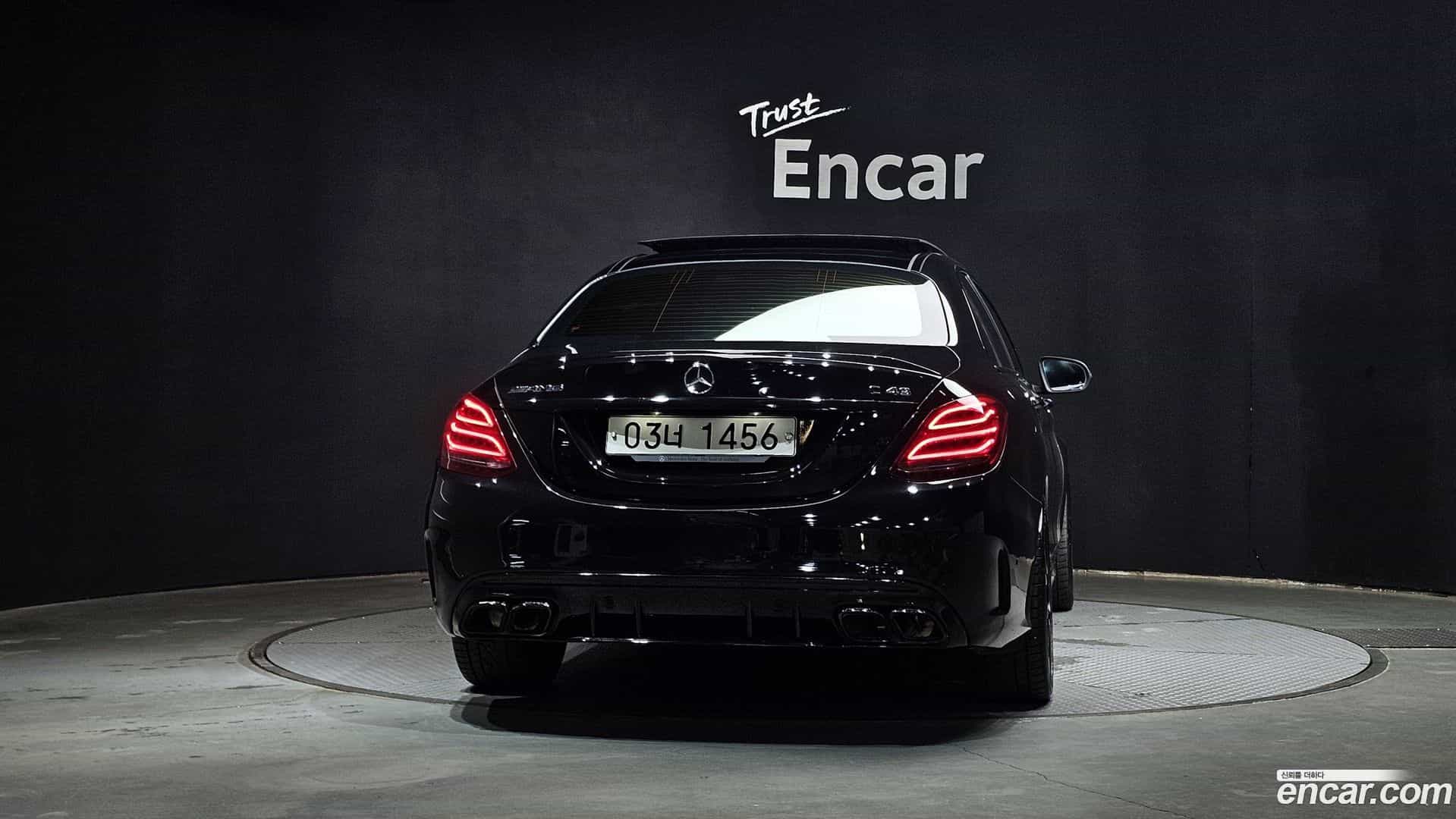 C-Class Mercedes-Benz 2017.6-OUTER-004
